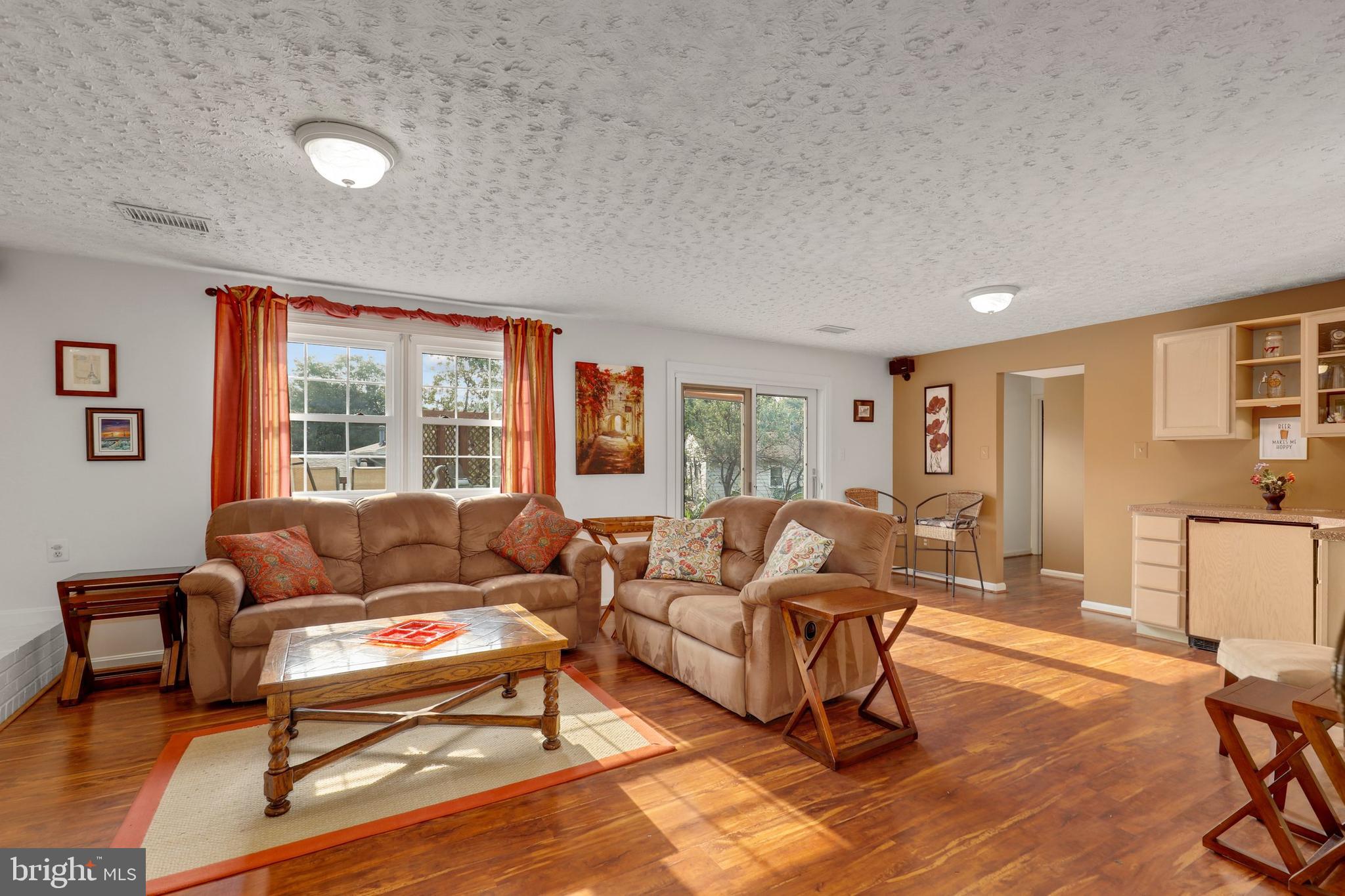 OAK HILL - Residential