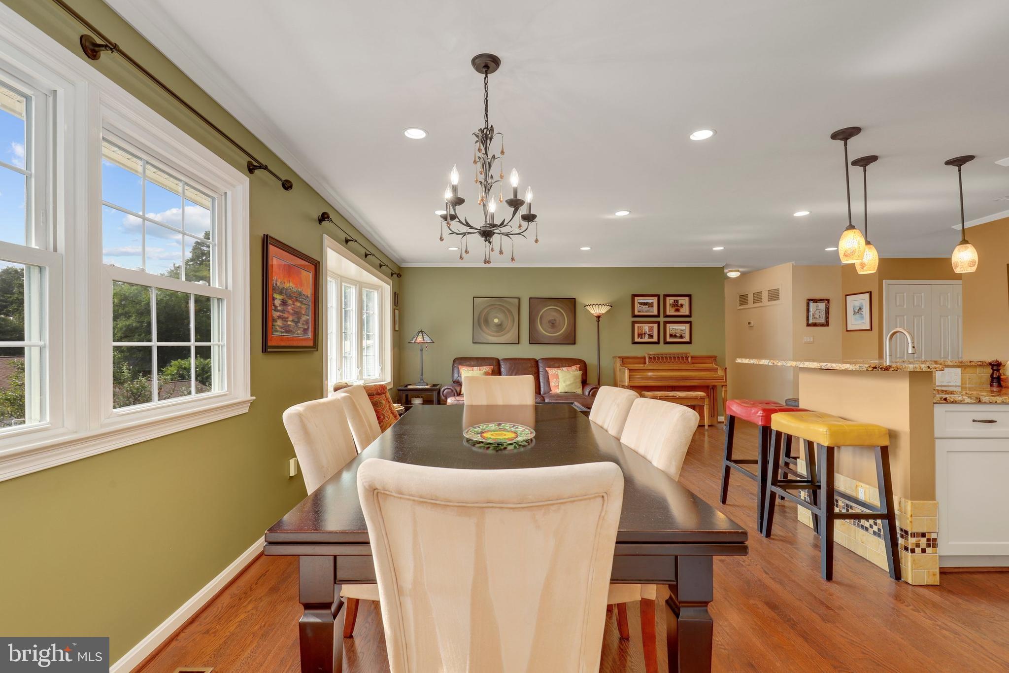 OAK HILL - Residential