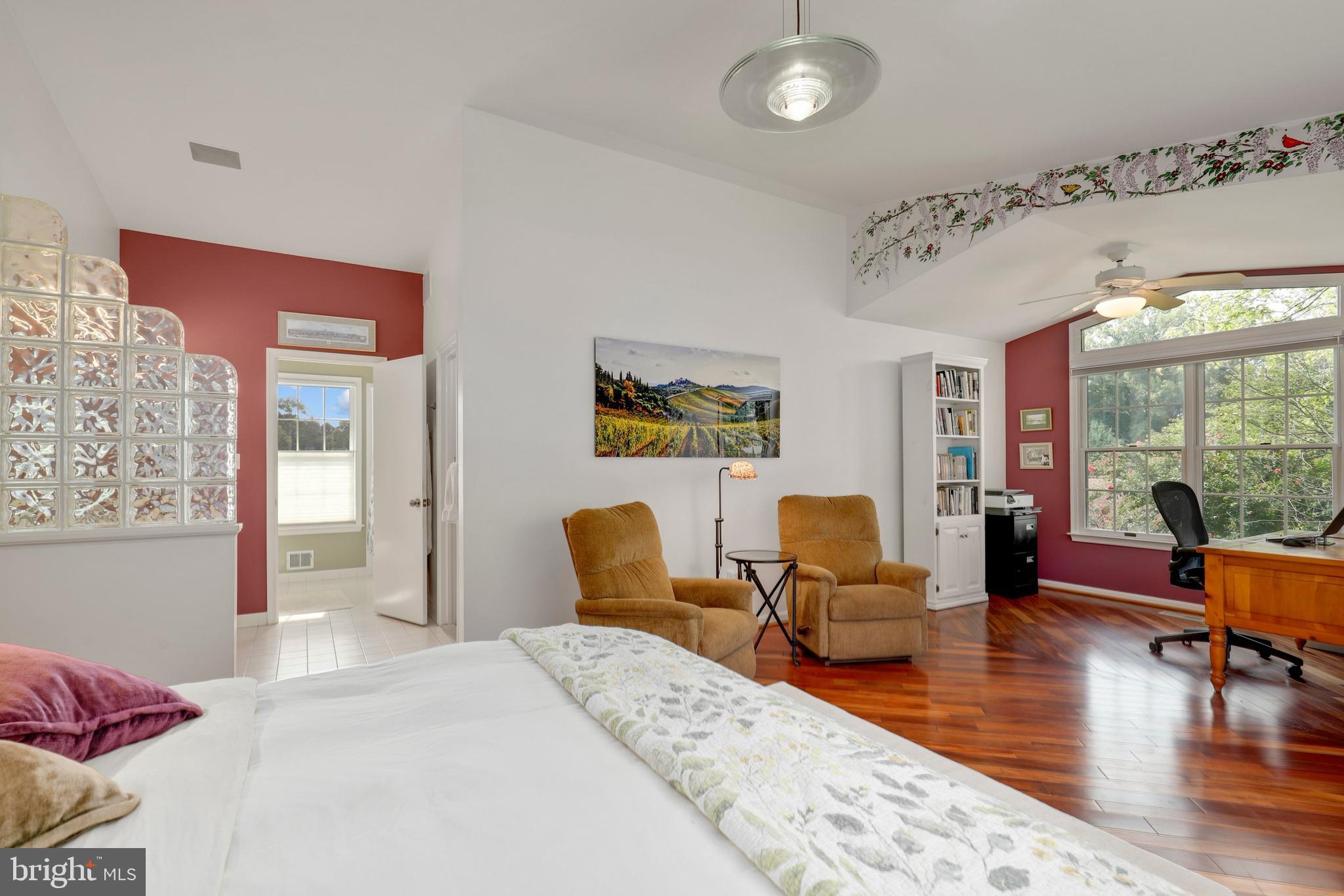 OAK HILL - Residential