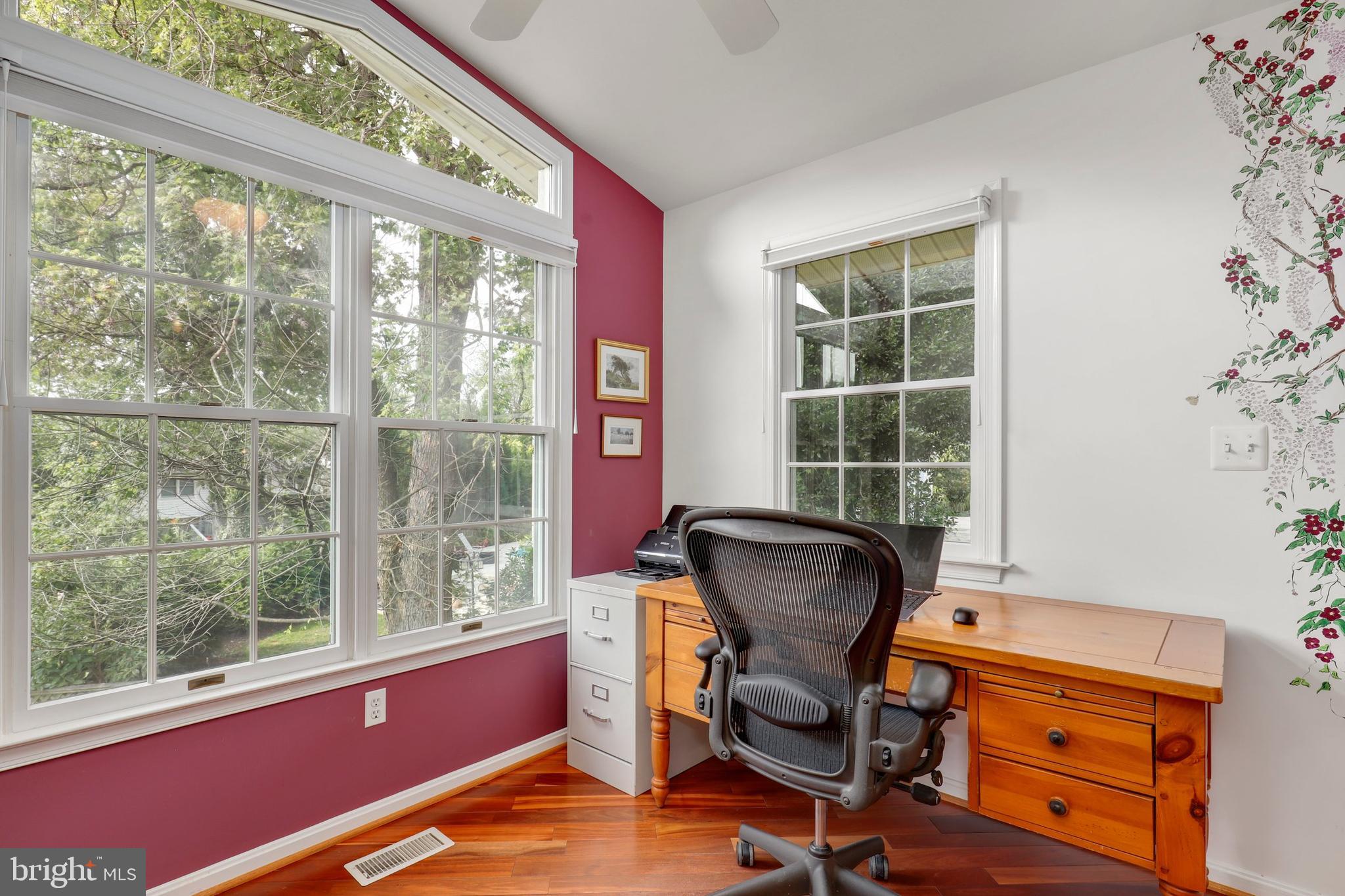 OAK HILL - Residential