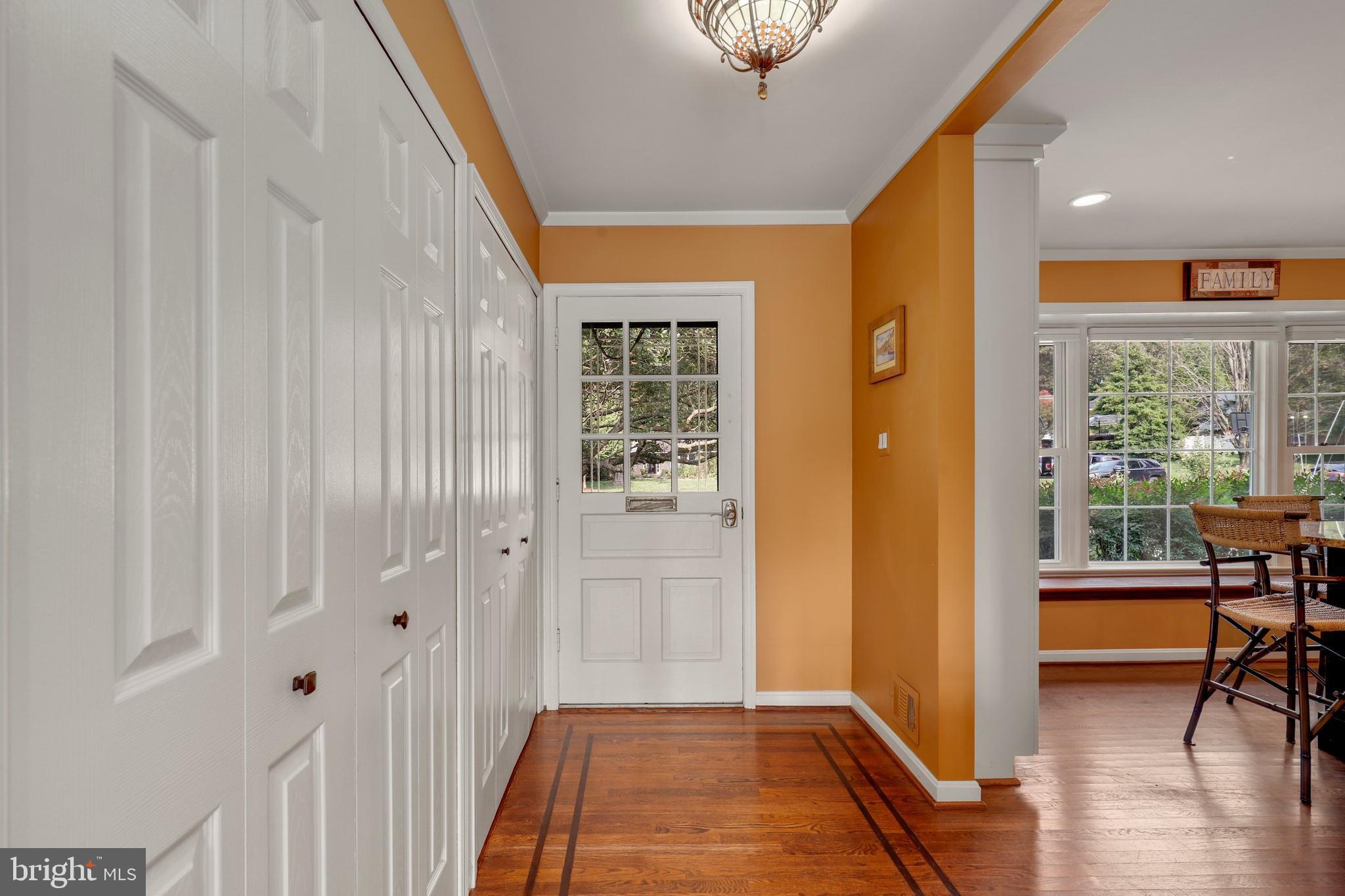 OAK HILL - Residential