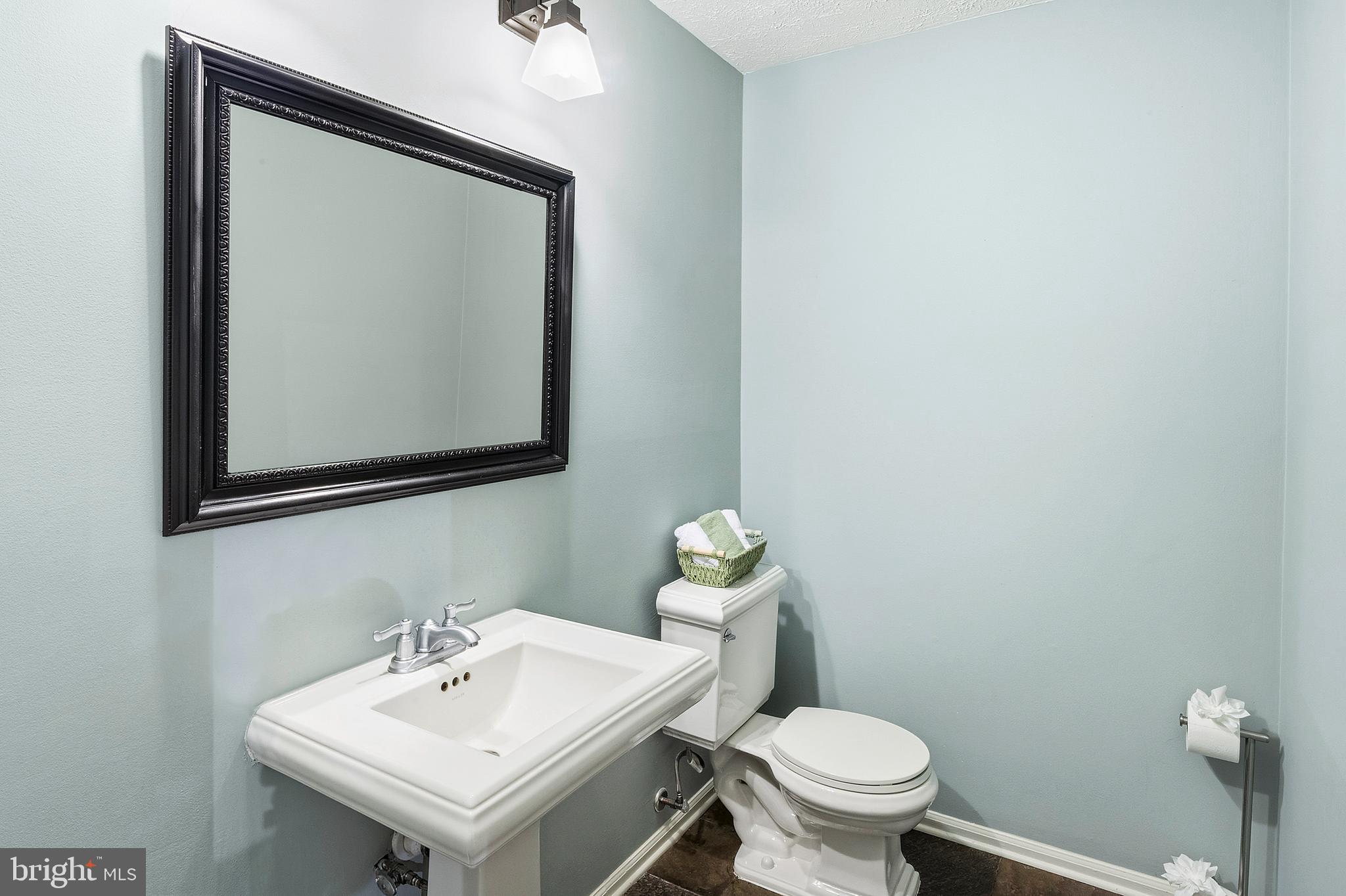 VILLAGE OF HICKORY RIDGE - Residential