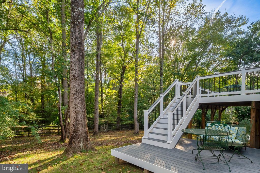 Photo of 6111 Dry Leaf Path, COLUMBIA, MD 21044 (MLS # MDHW2067428)