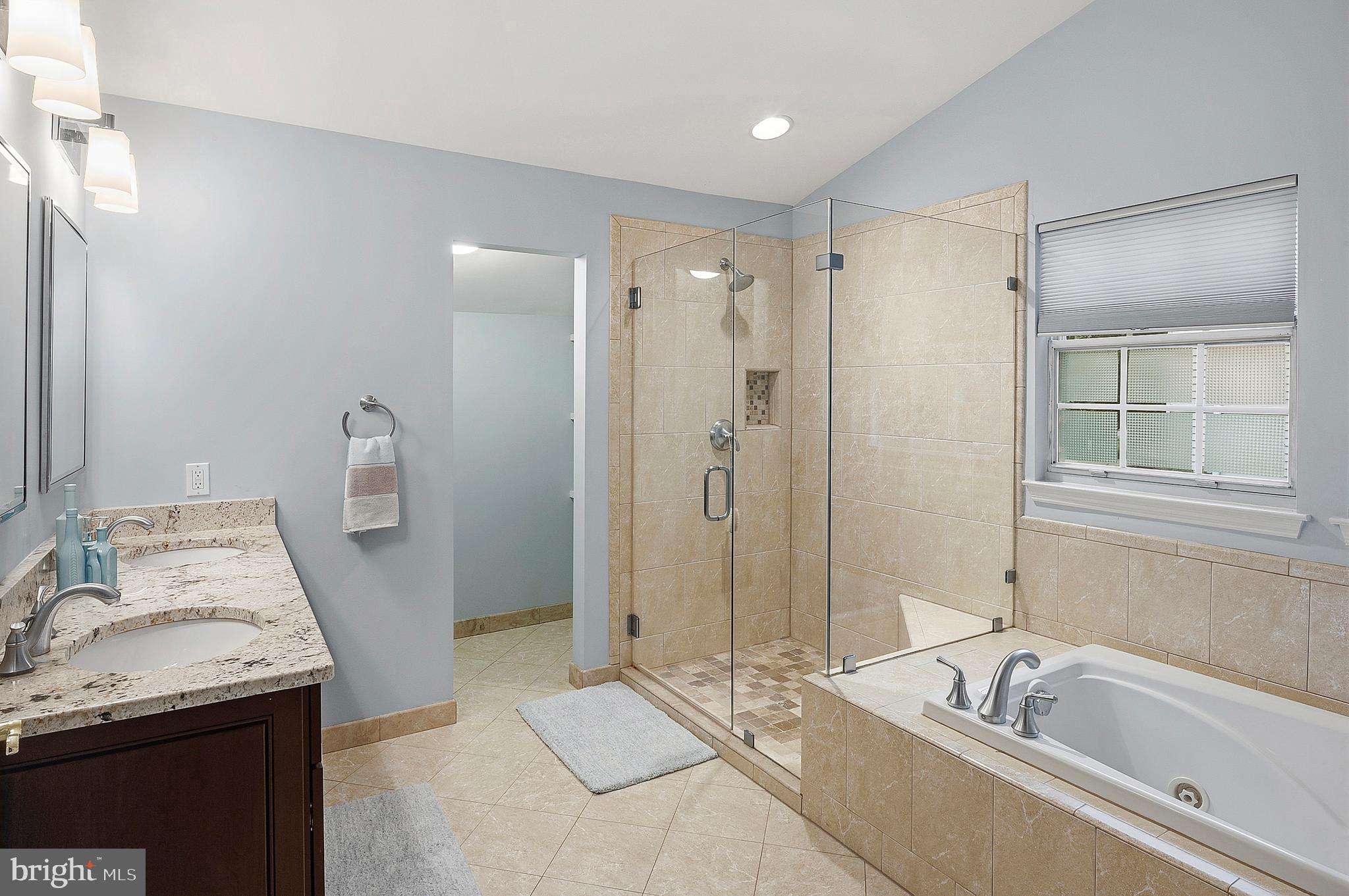 VILLAGE OF HICKORY RIDGE - Residential