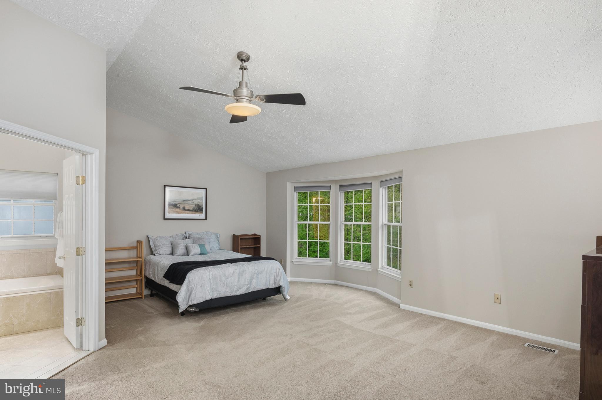 VILLAGE OF HICKORY RIDGE - Residential