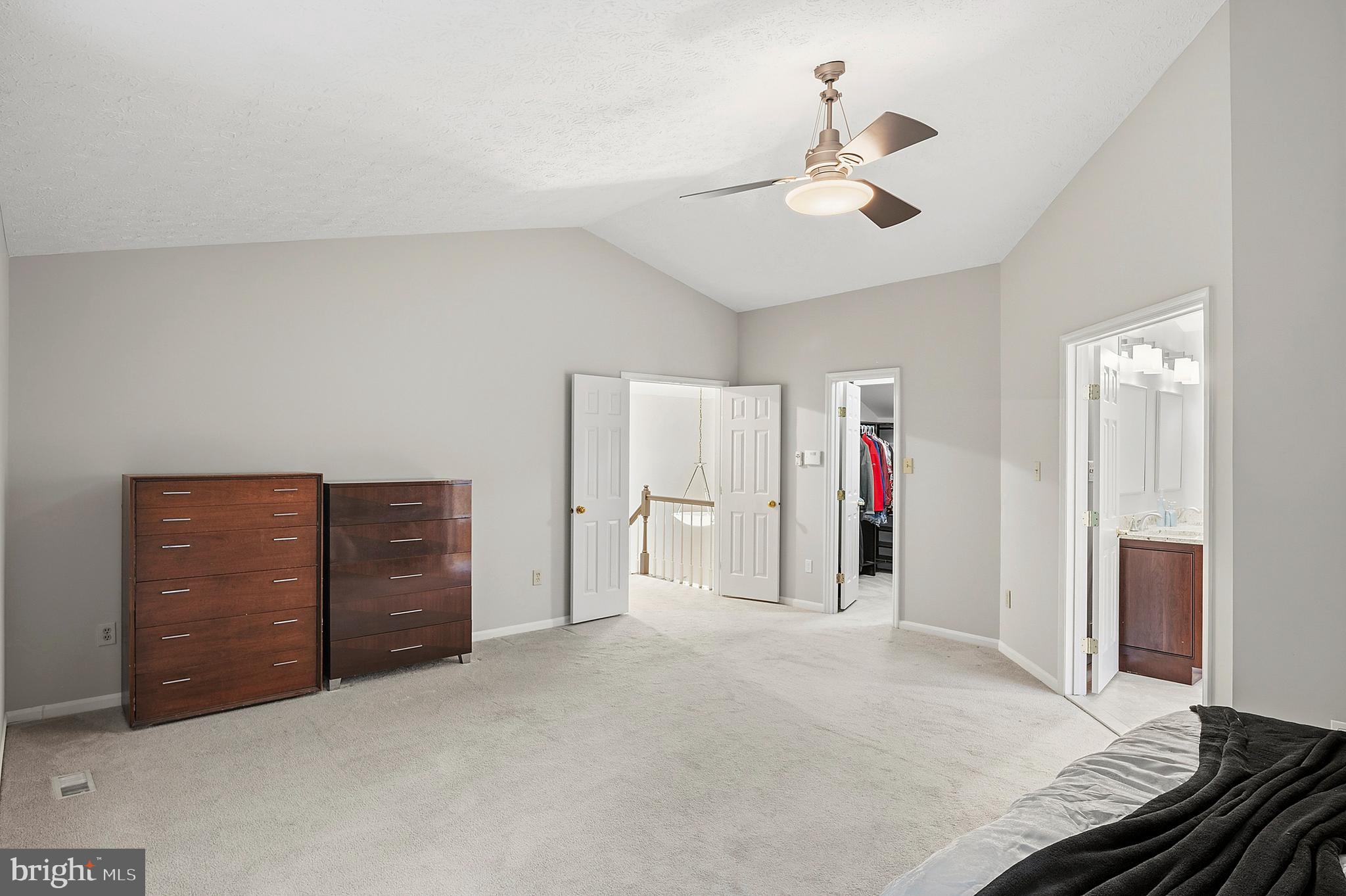 VILLAGE OF HICKORY RIDGE - Residential