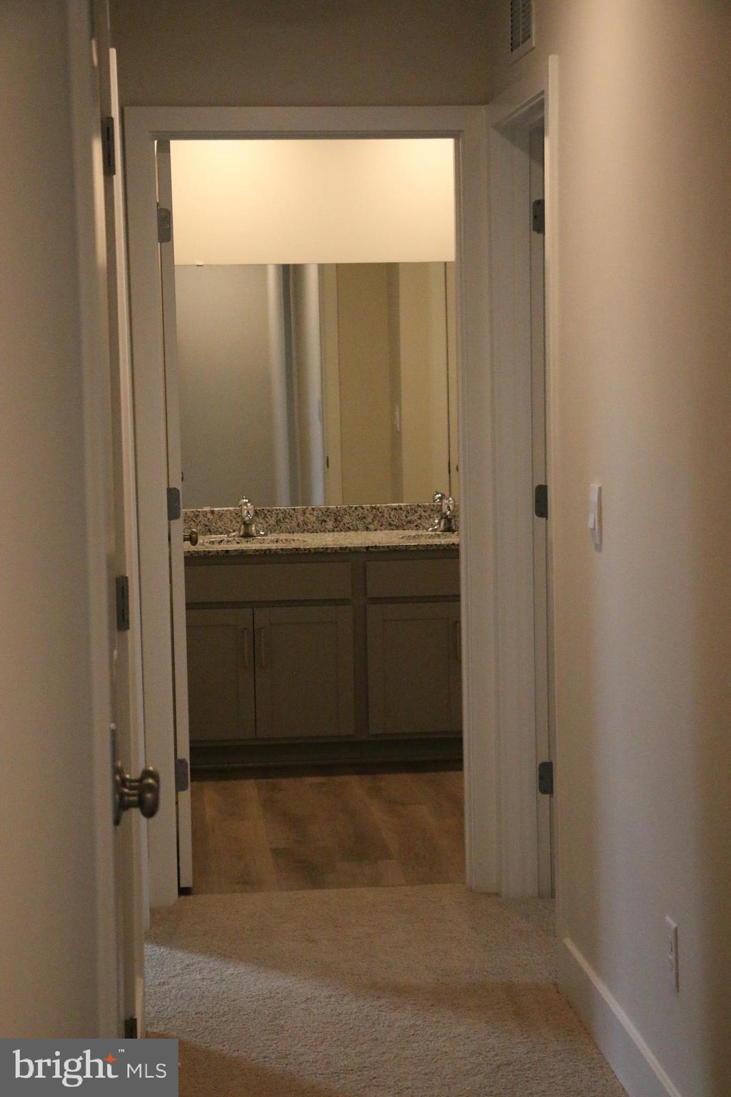 RETREAT AT WINDING CREEK - Residential Lease