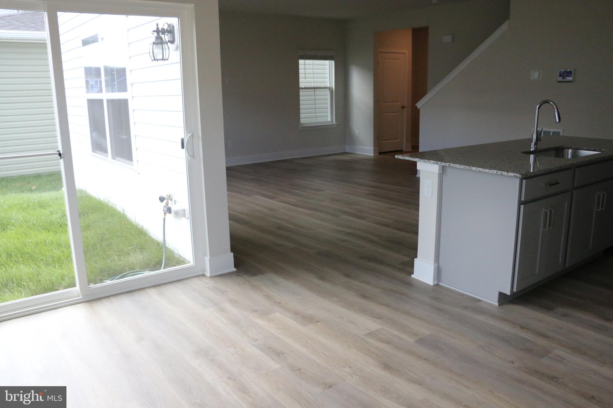 RETREAT AT WINDING CREEK - Residential Lease