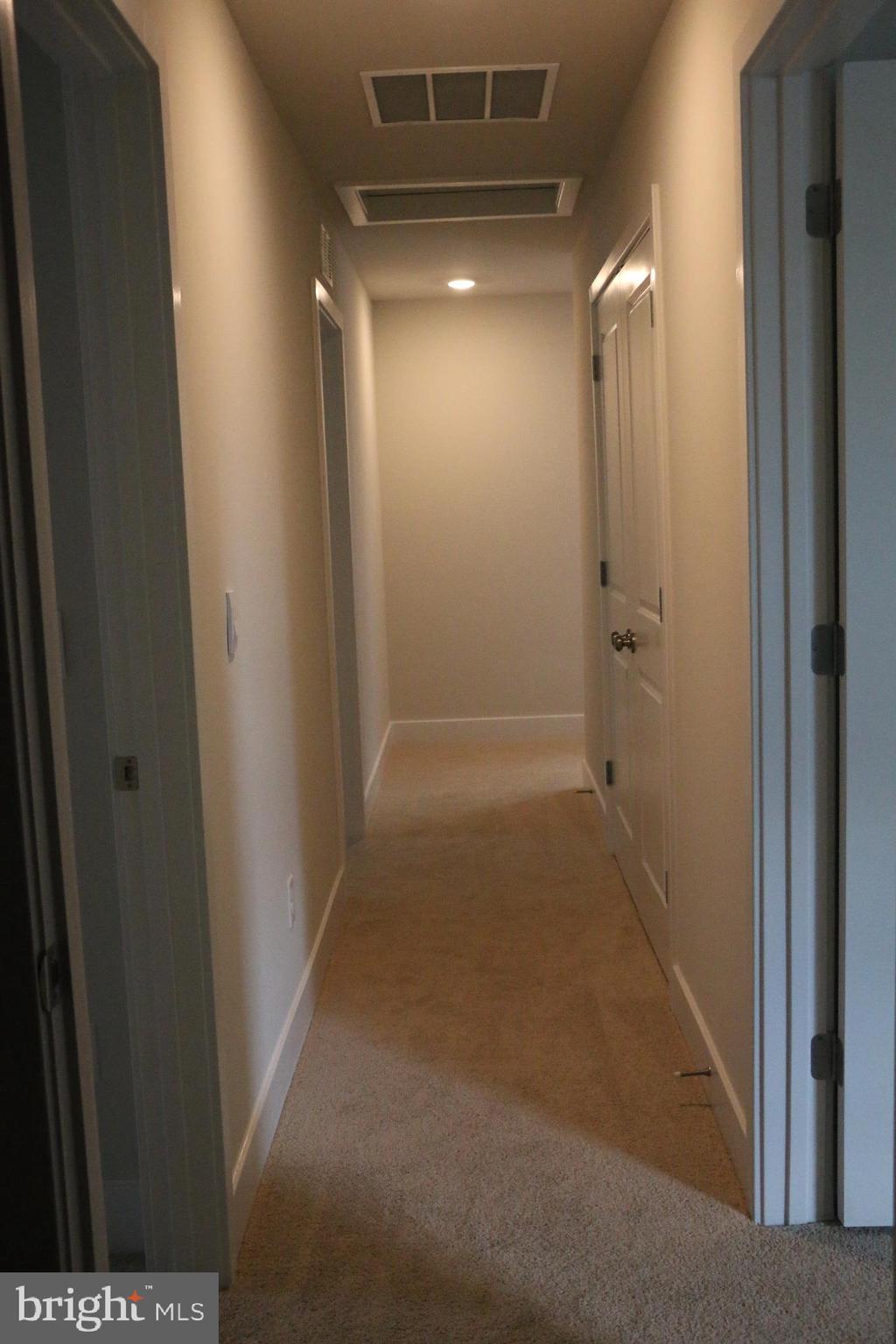 RETREAT AT WINDING CREEK - Residential Lease