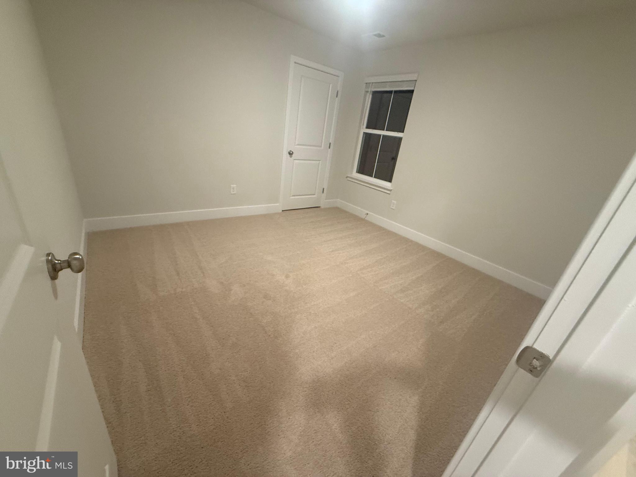 RETREAT AT WINDING CREEK - Residential Lease