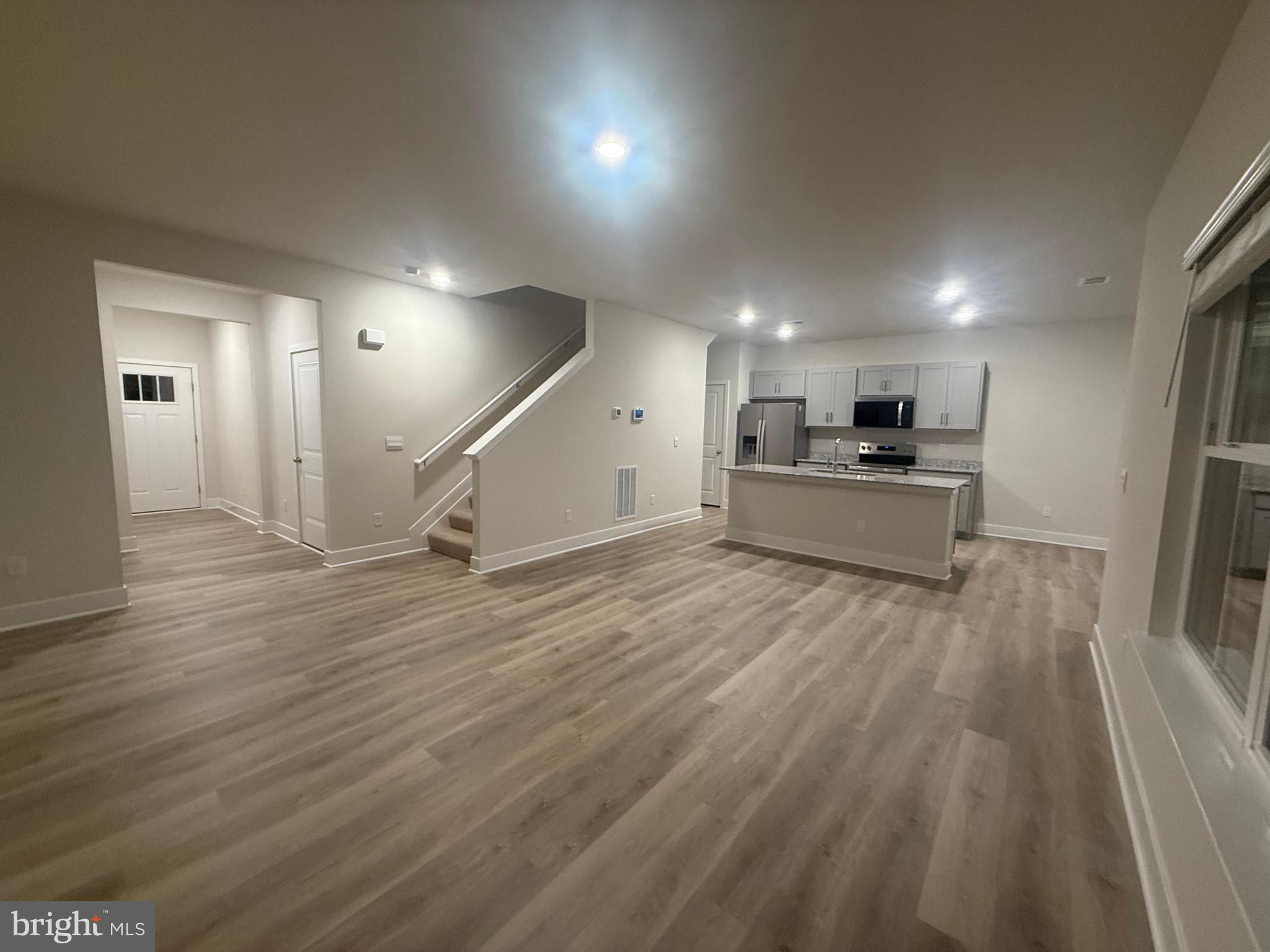 RETREAT AT WINDING CREEK - Residential Lease