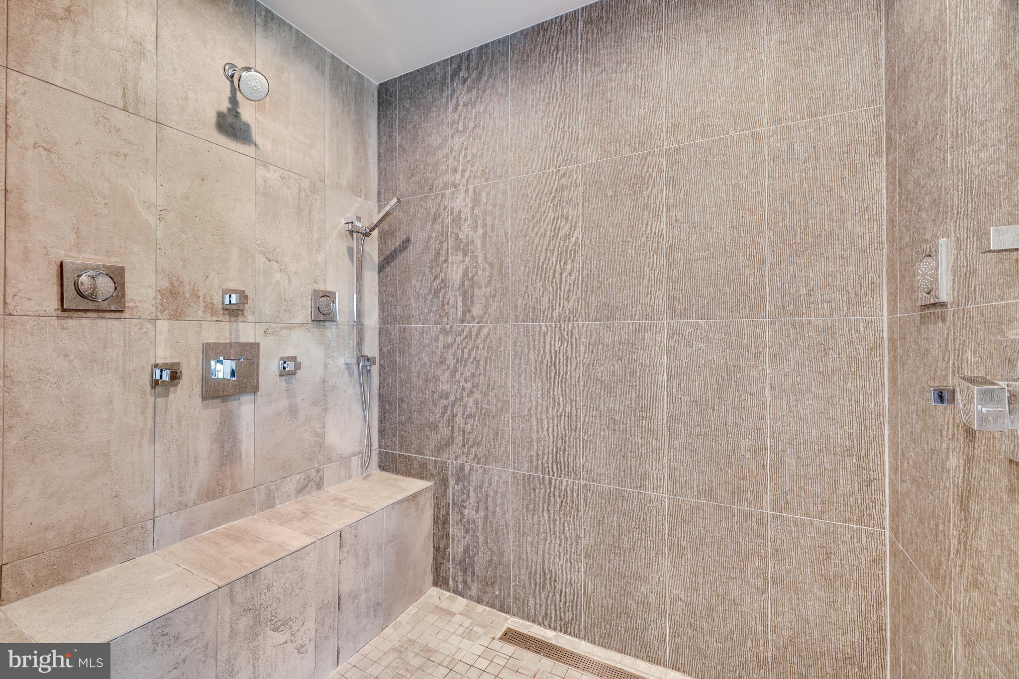 BEAU RIDGE - Residential