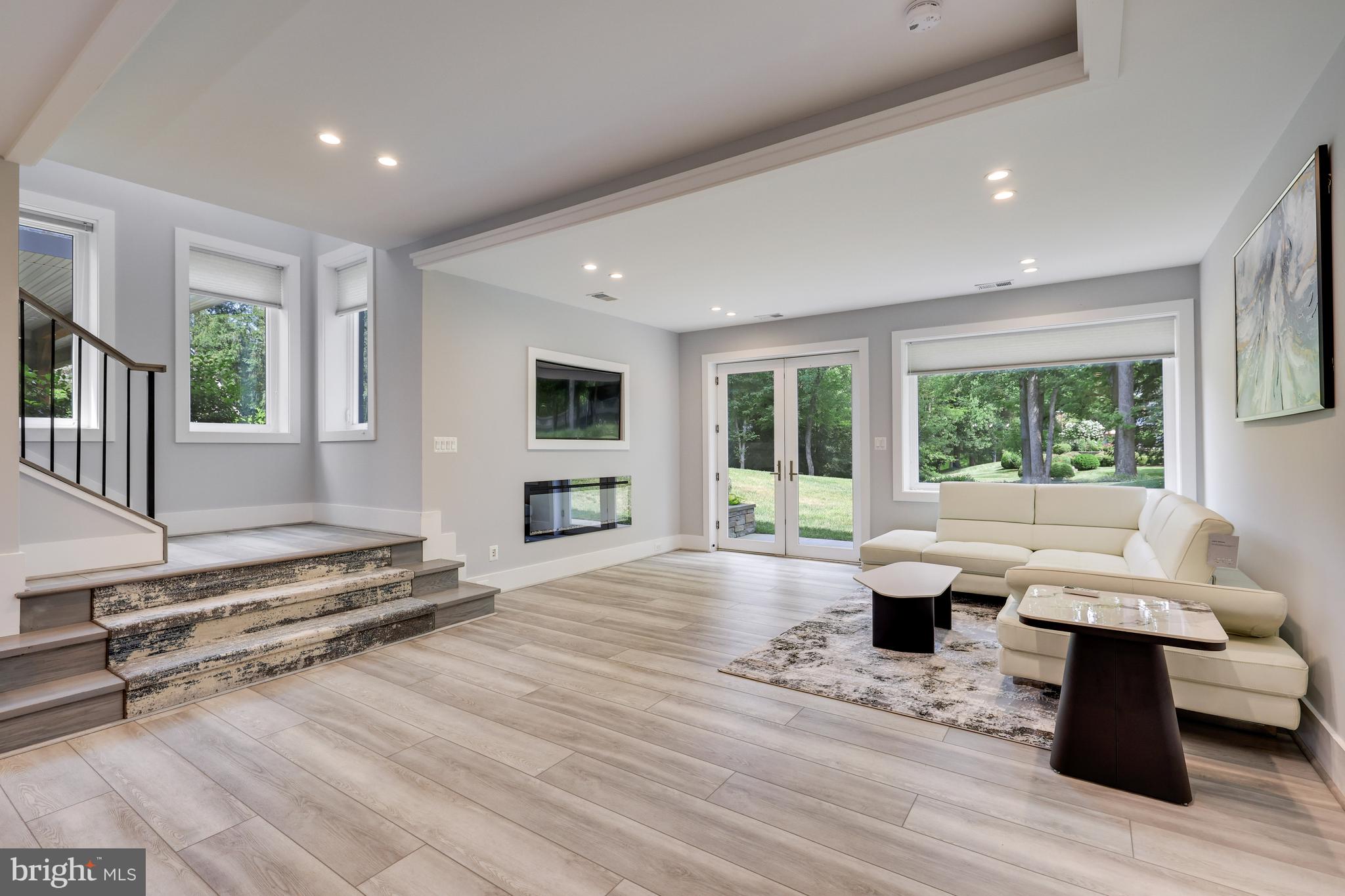 BEAU RIDGE - Residential