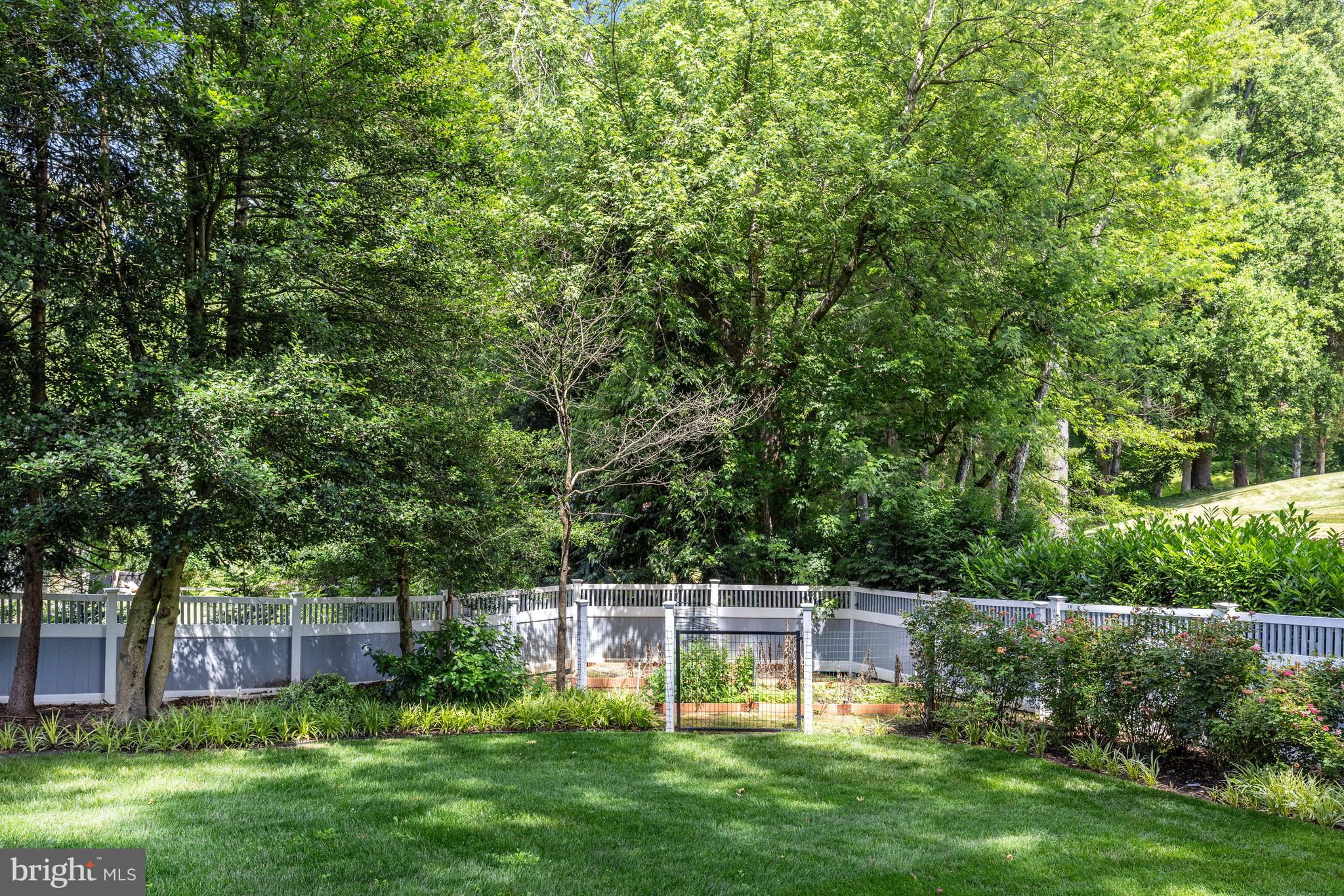 BEAU RIDGE - Residential