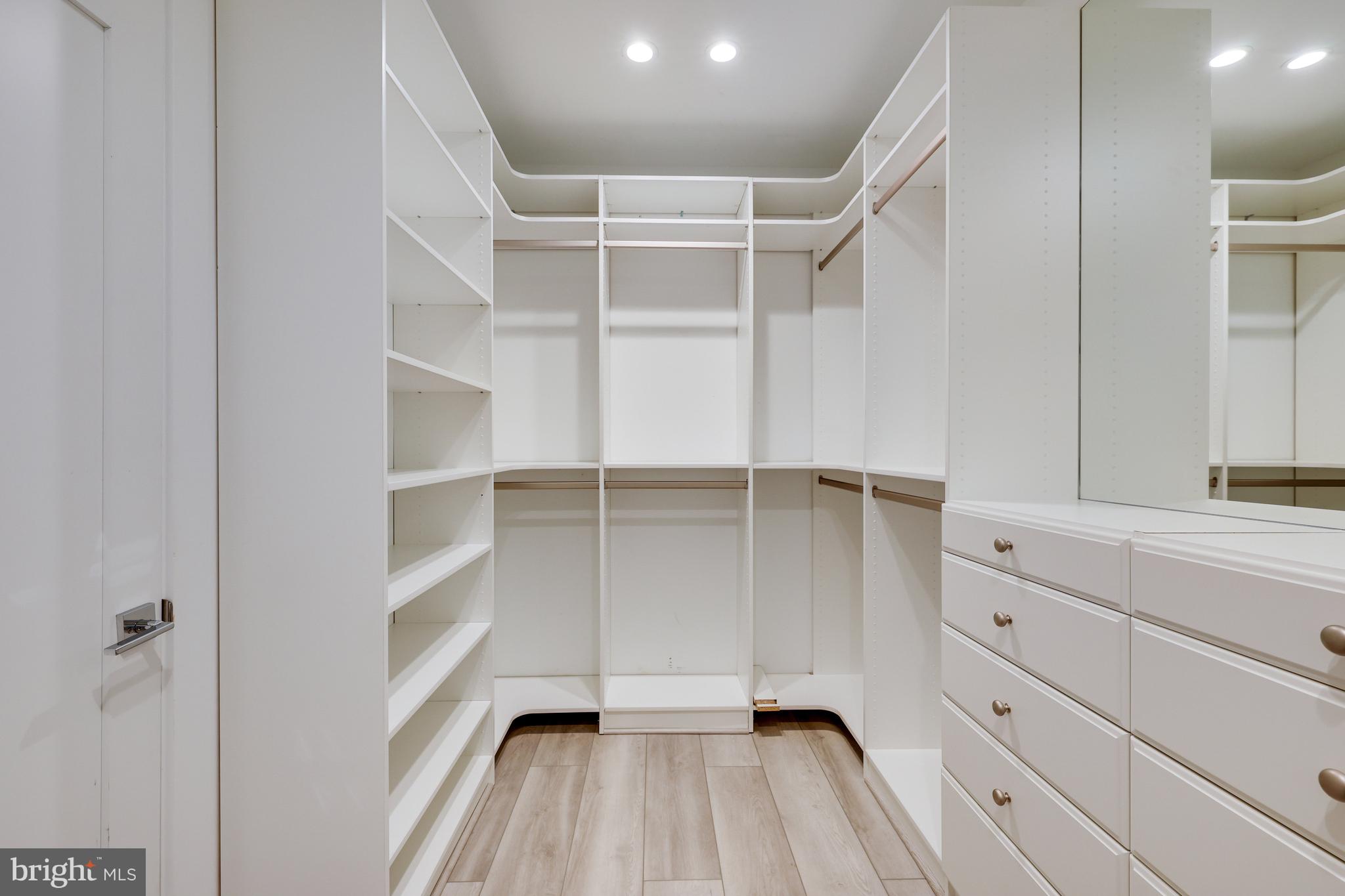 BEAU RIDGE - Residential