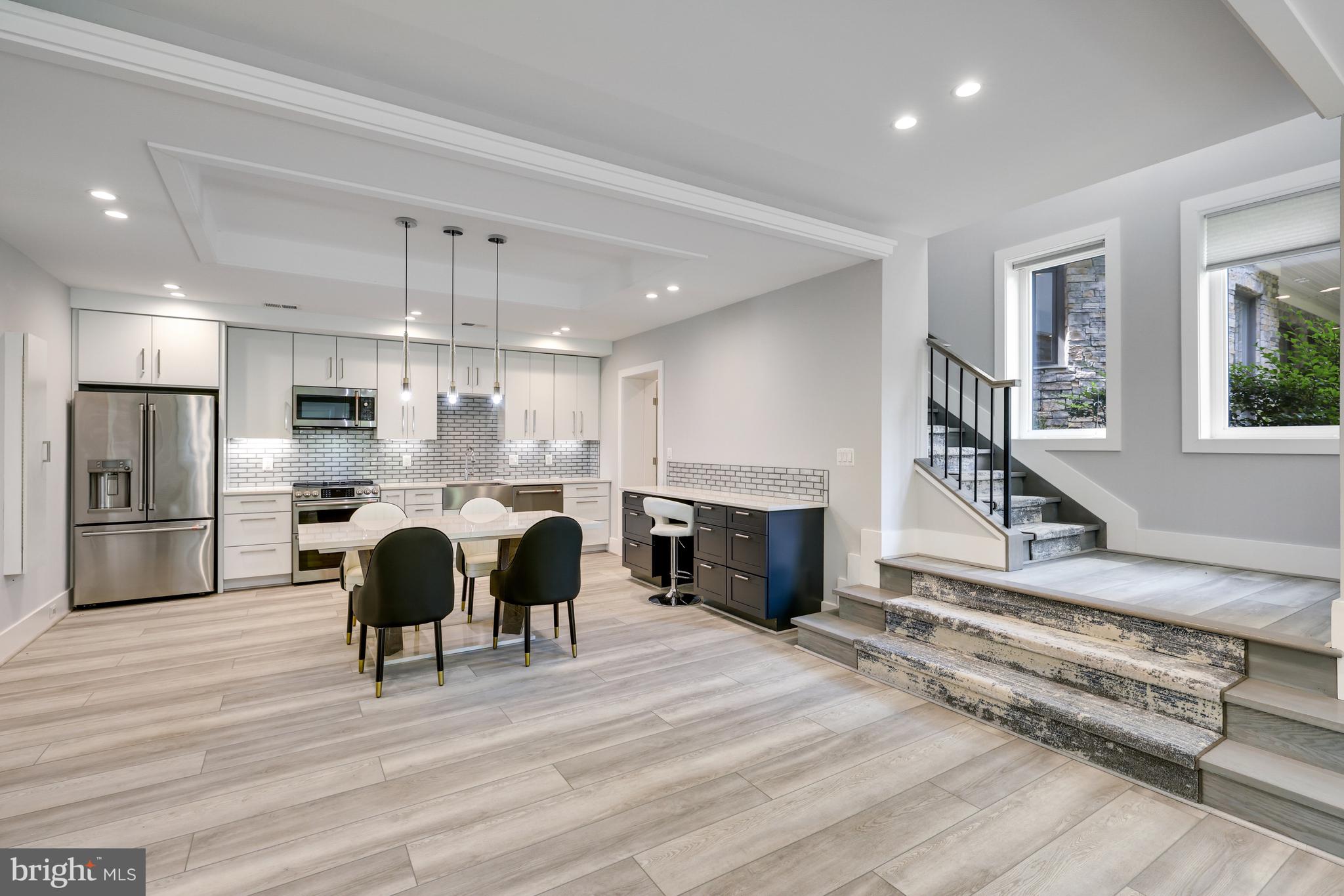 BEAU RIDGE - Residential