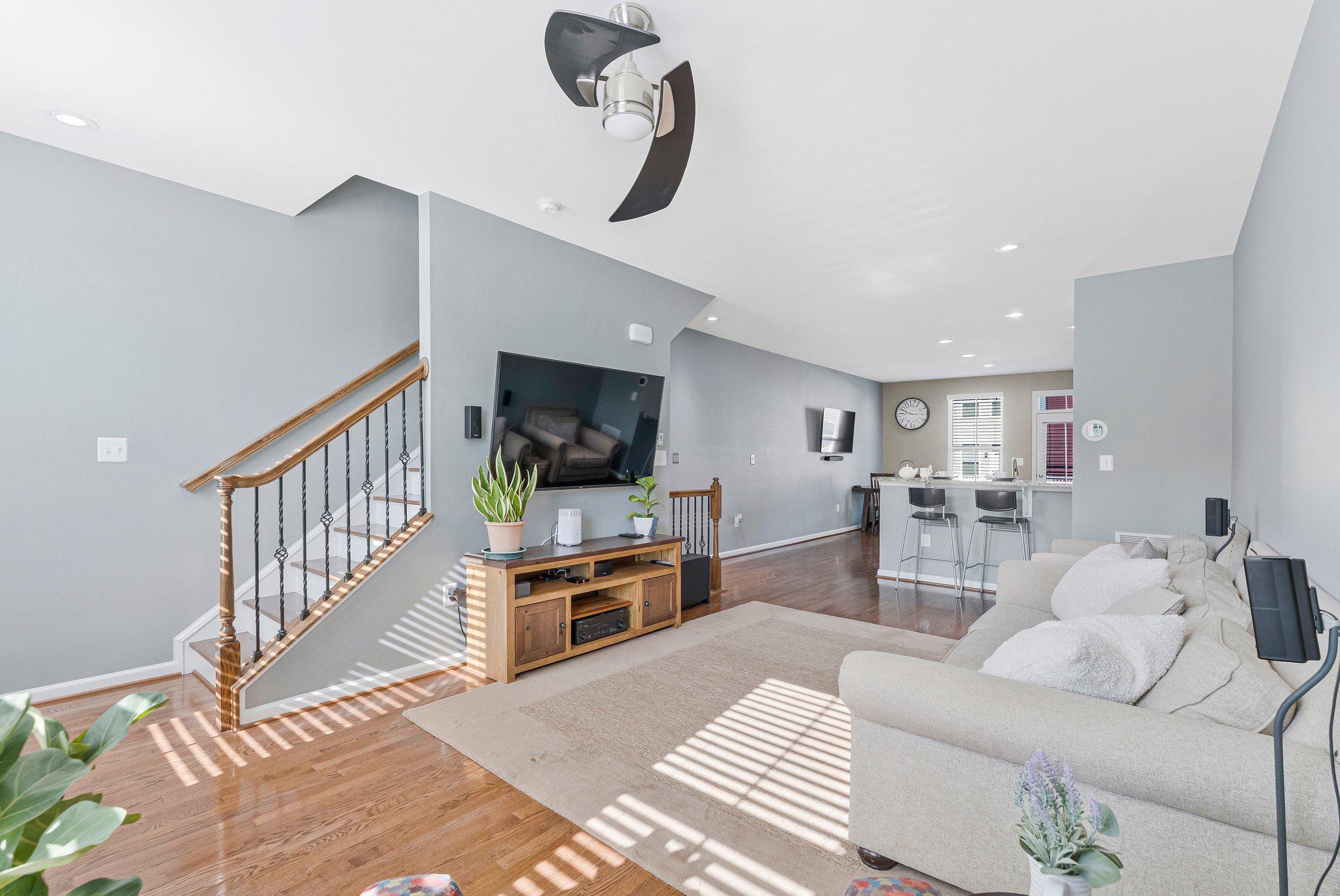 WESTRIDGE CONDOMINIUM - Residential