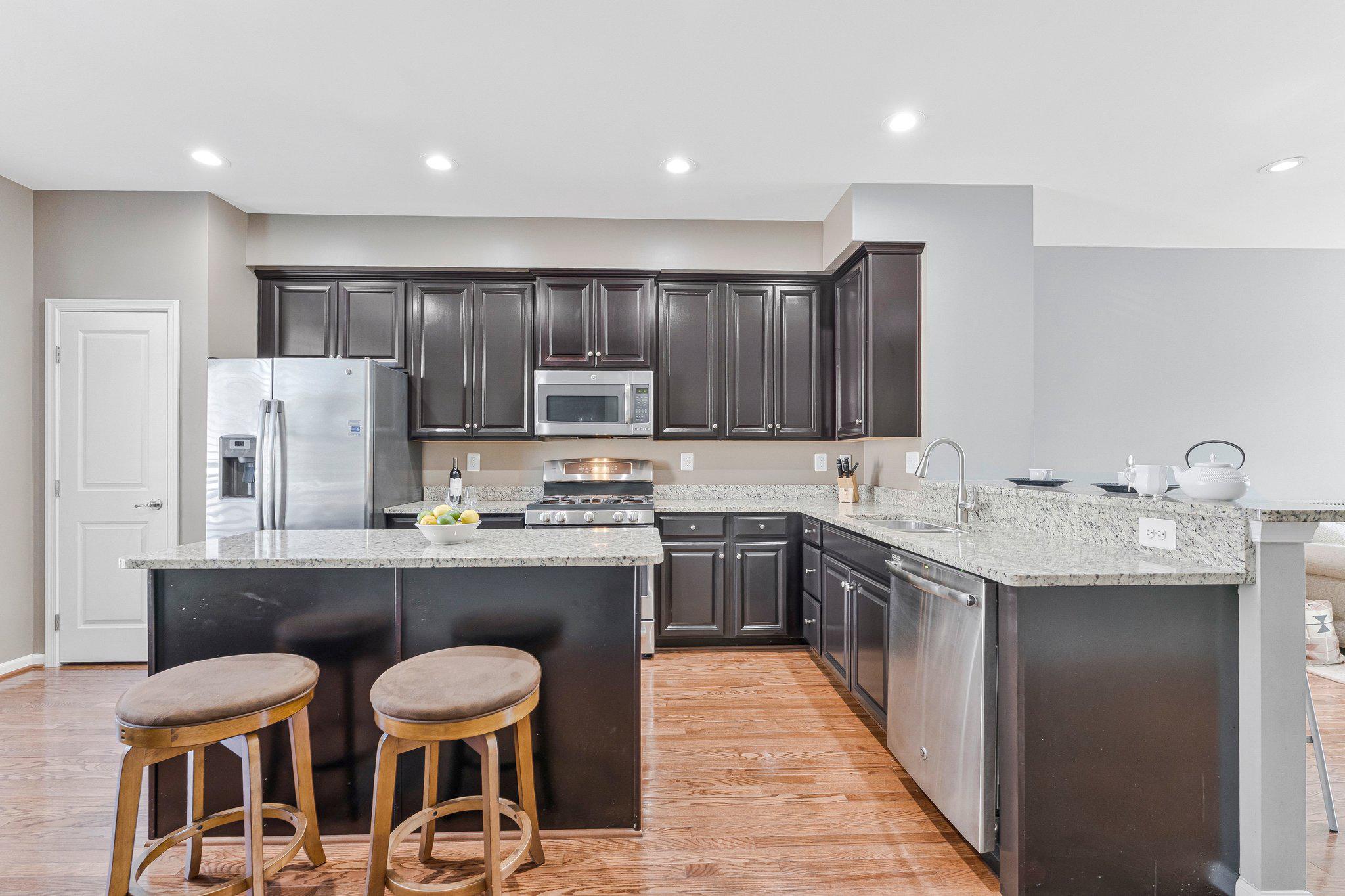 WESTRIDGE CONDOMINIUM - Residential