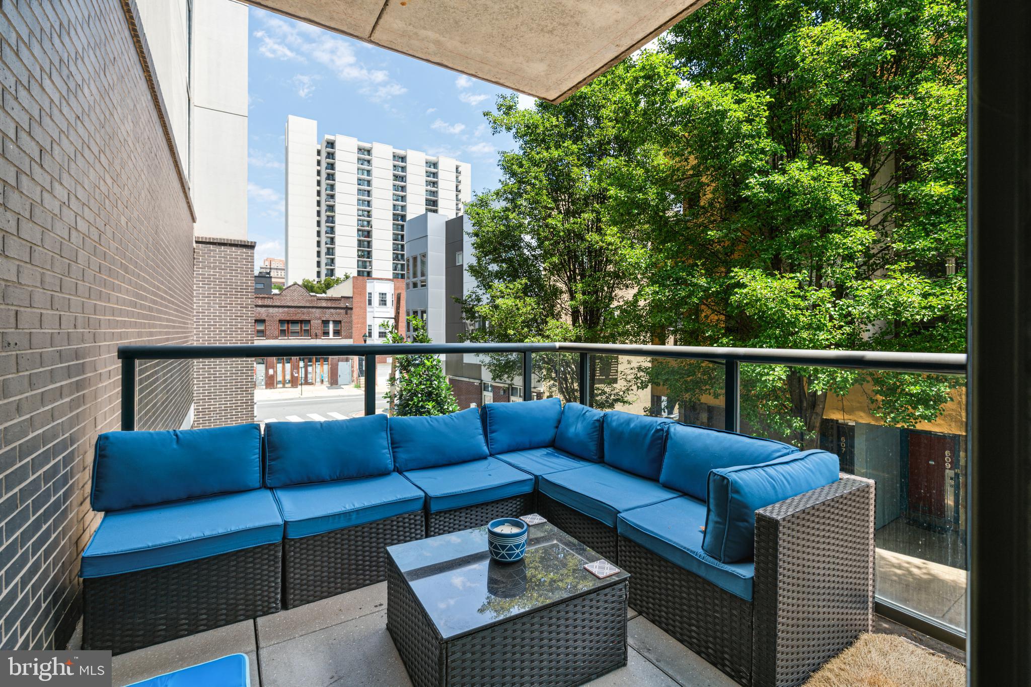 SOUTH STREET - Residential