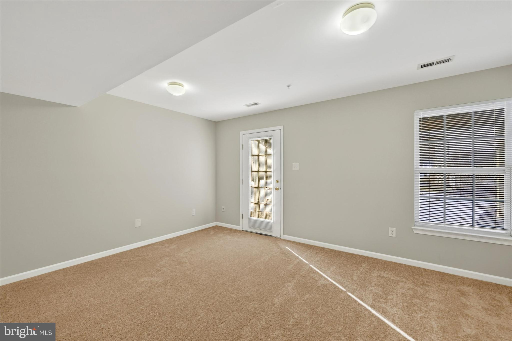 THE OAKS AT WATERS EDGE - Residential Lease