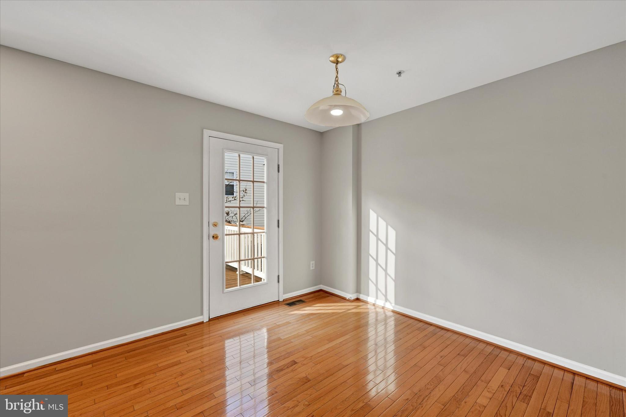 THE OAKS AT WATERS EDGE - Residential Lease