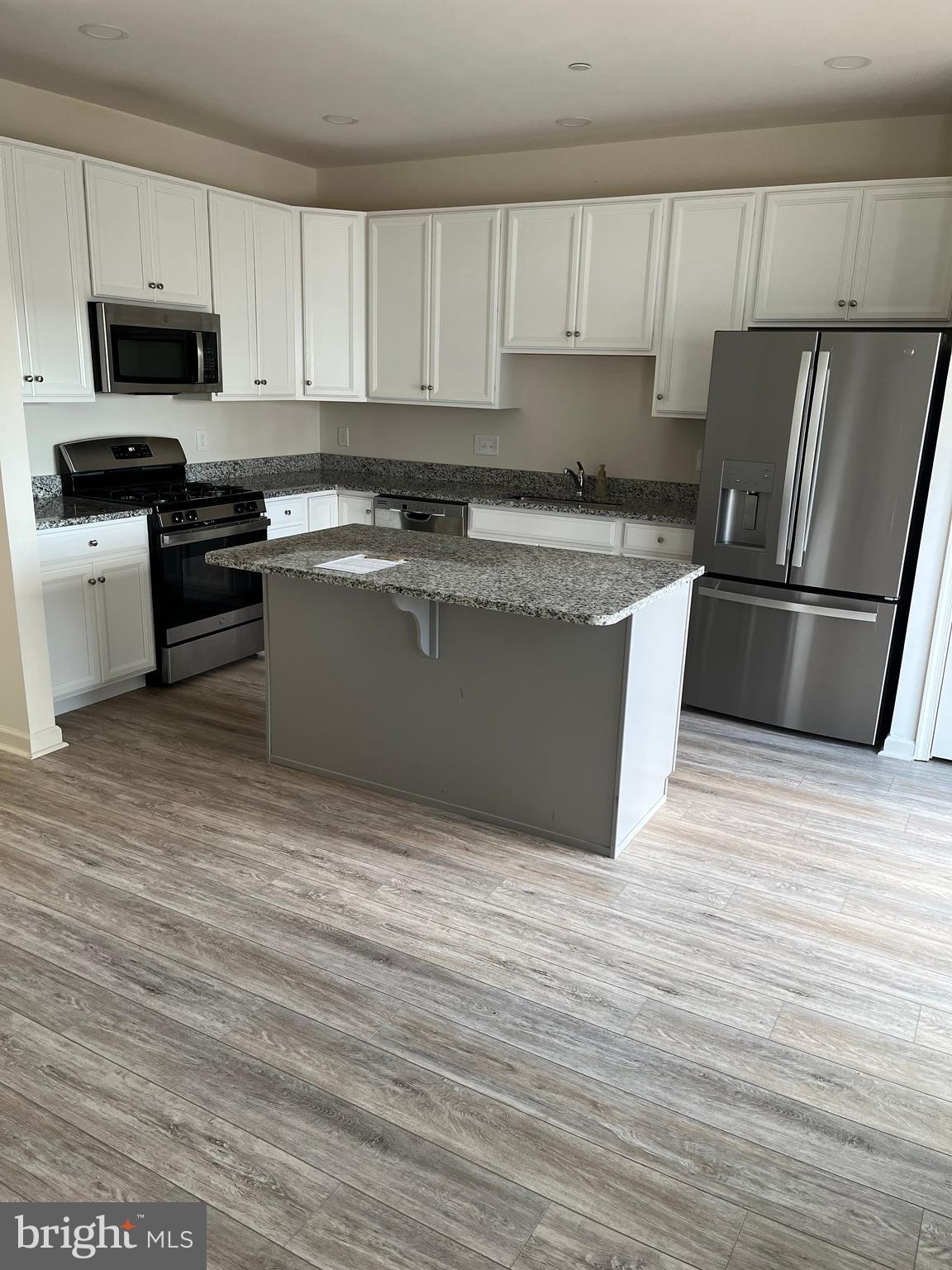 ASHBY COMMONS - Residential