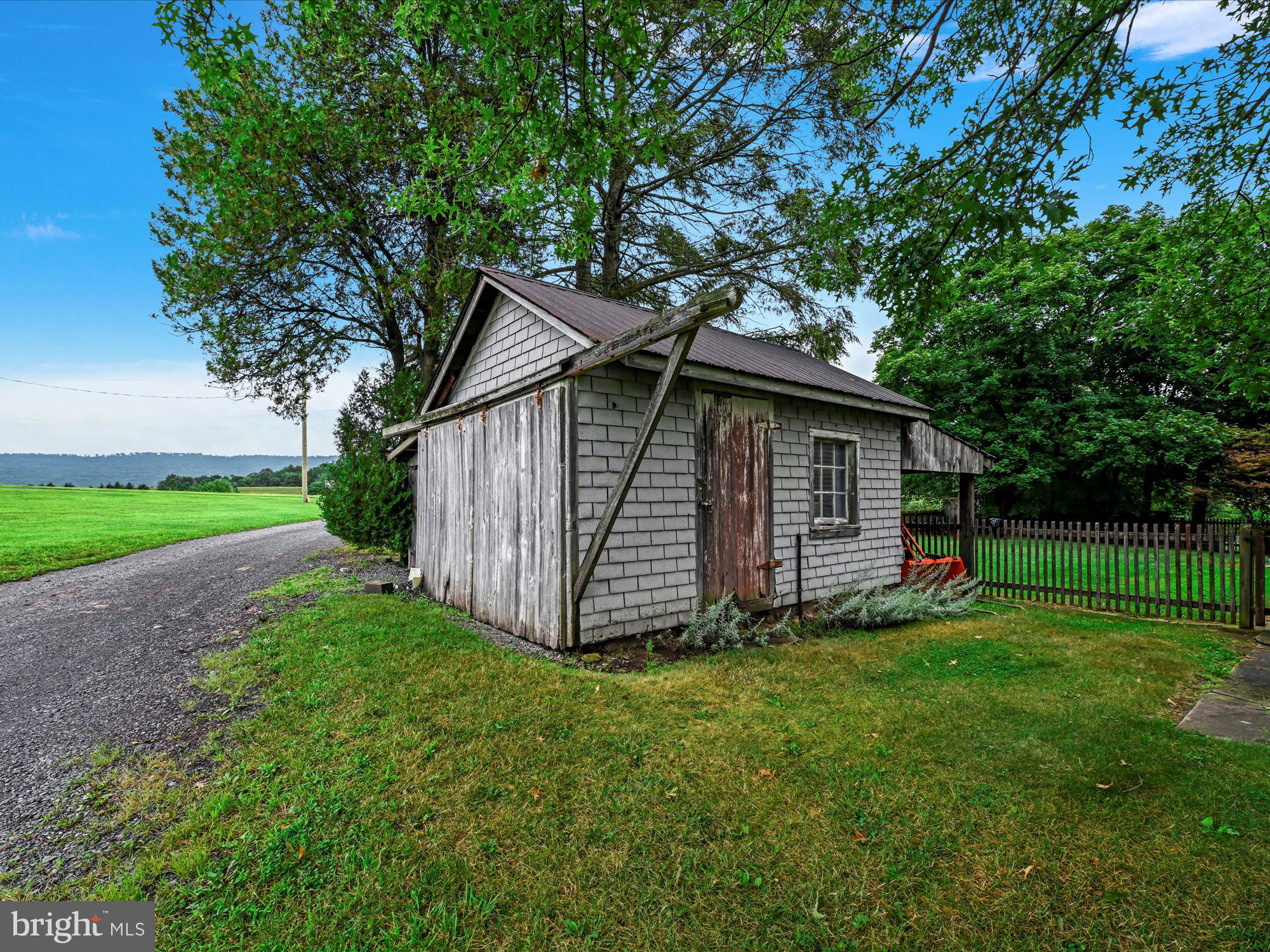 SPRING GLEN - Residential