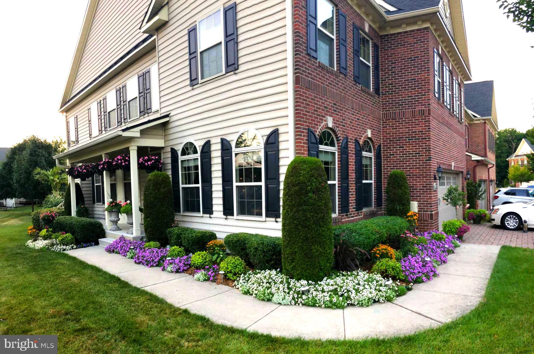 ST JAMES COURT - Residential