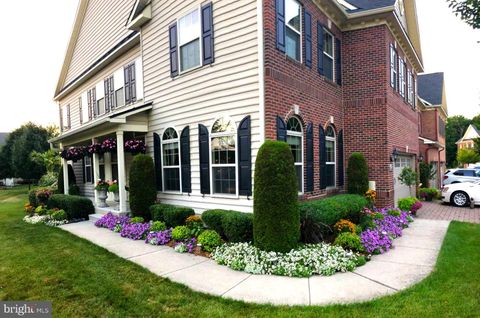 Photo of 1453 Saint James Drive, LANGHORNE, PA 19047 (MLS # PABU2118616)