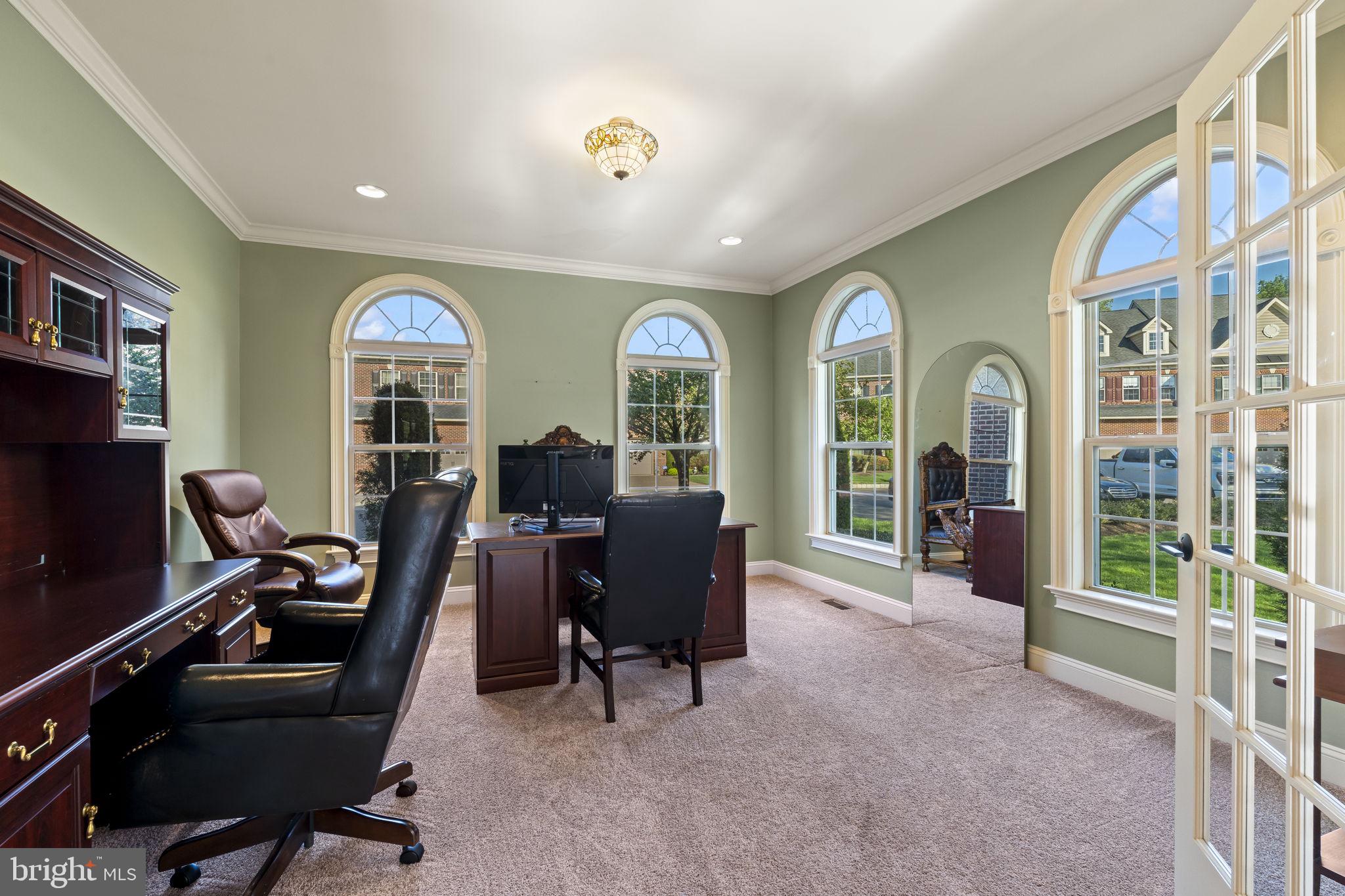 ST JAMES COURT - Residential