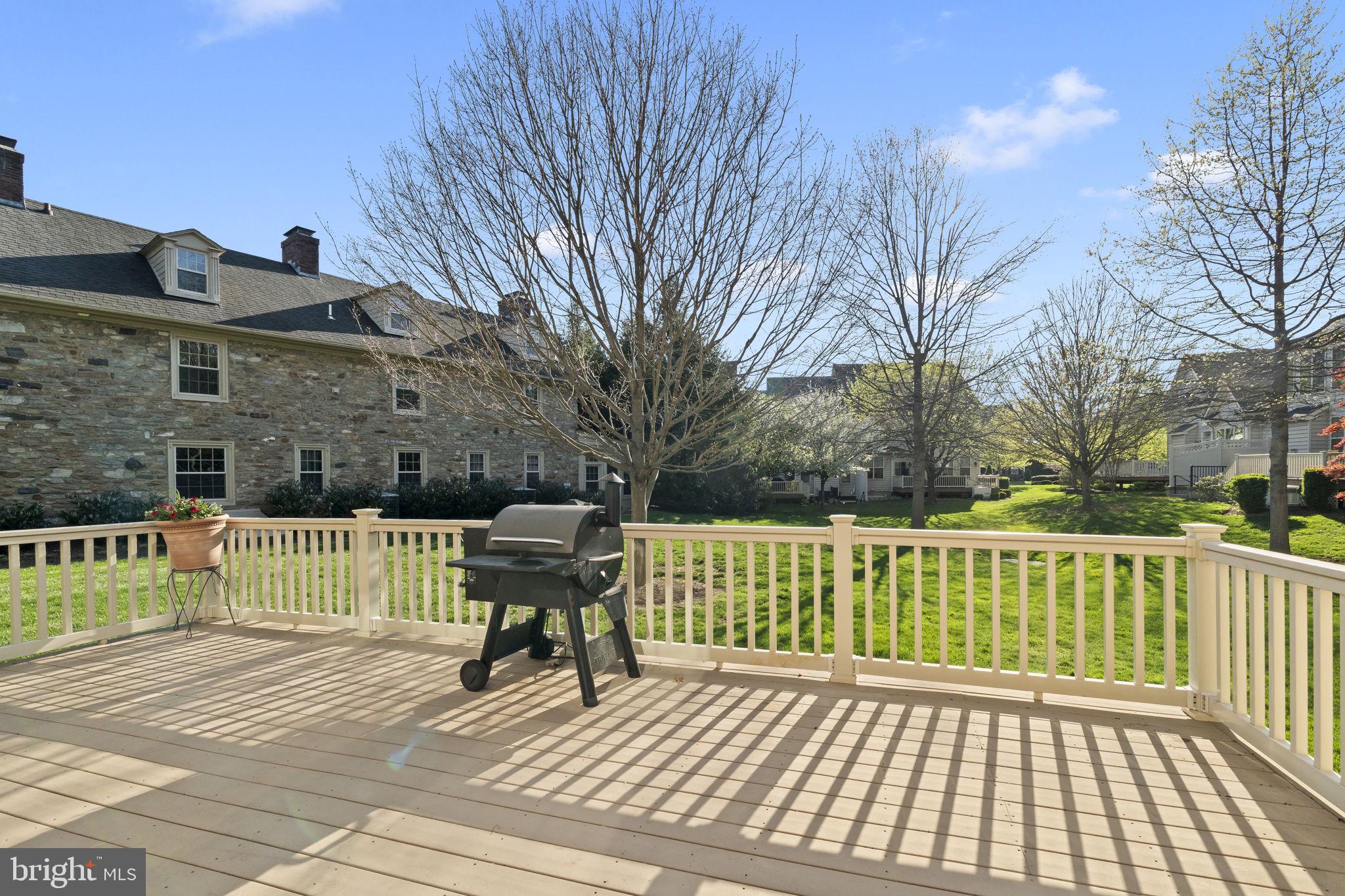 ST JAMES COURT - Residential