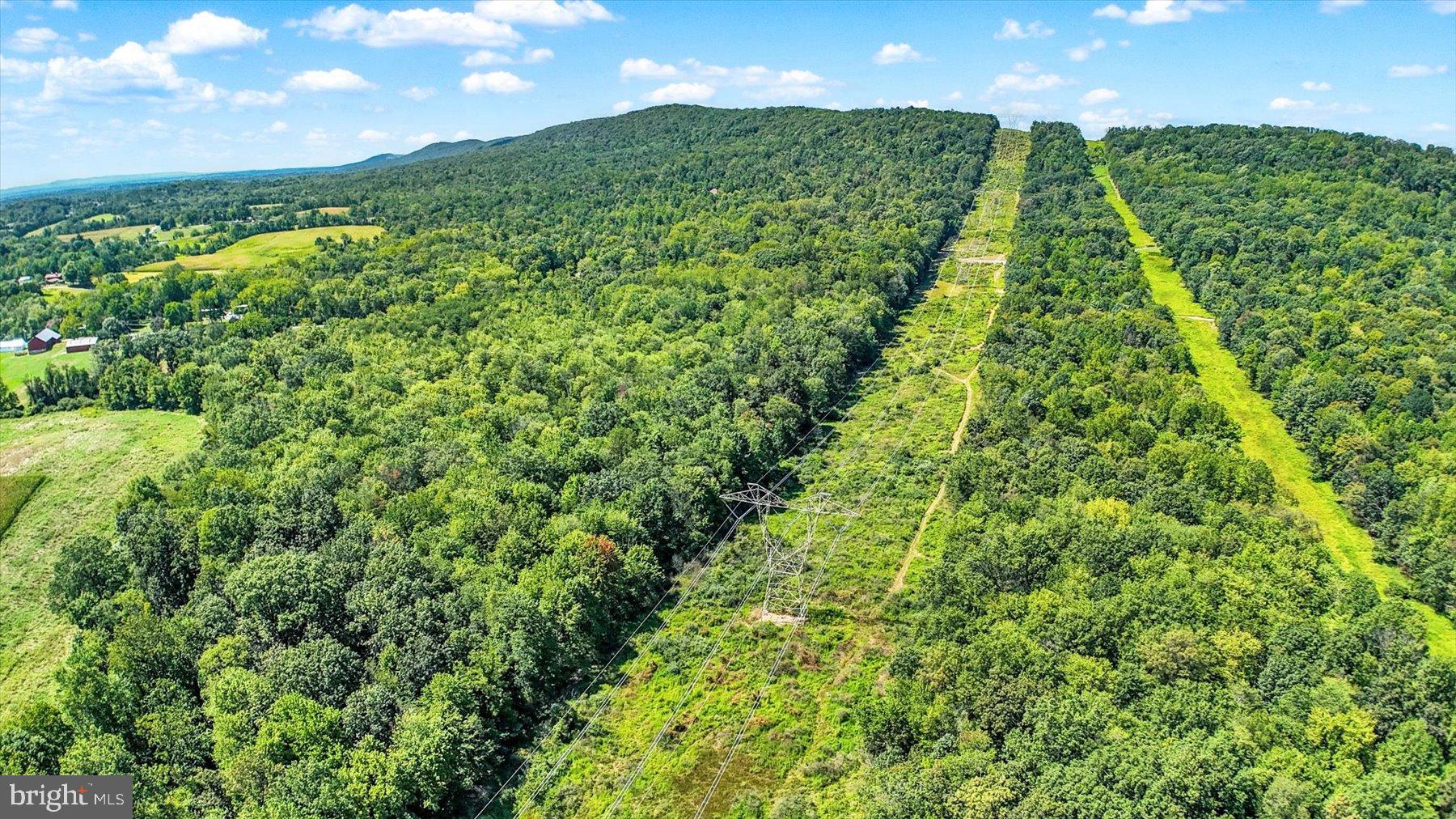 DAUPHIN COUNTY - Land