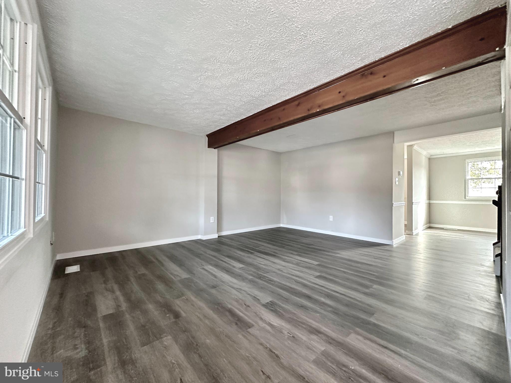 AMBER MEADOWS - Residential