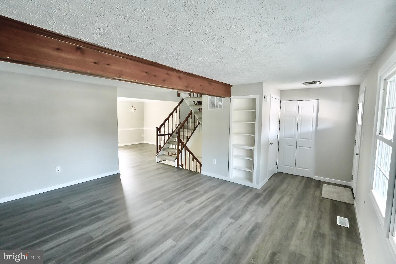 AMBER MEADOWS - Residential