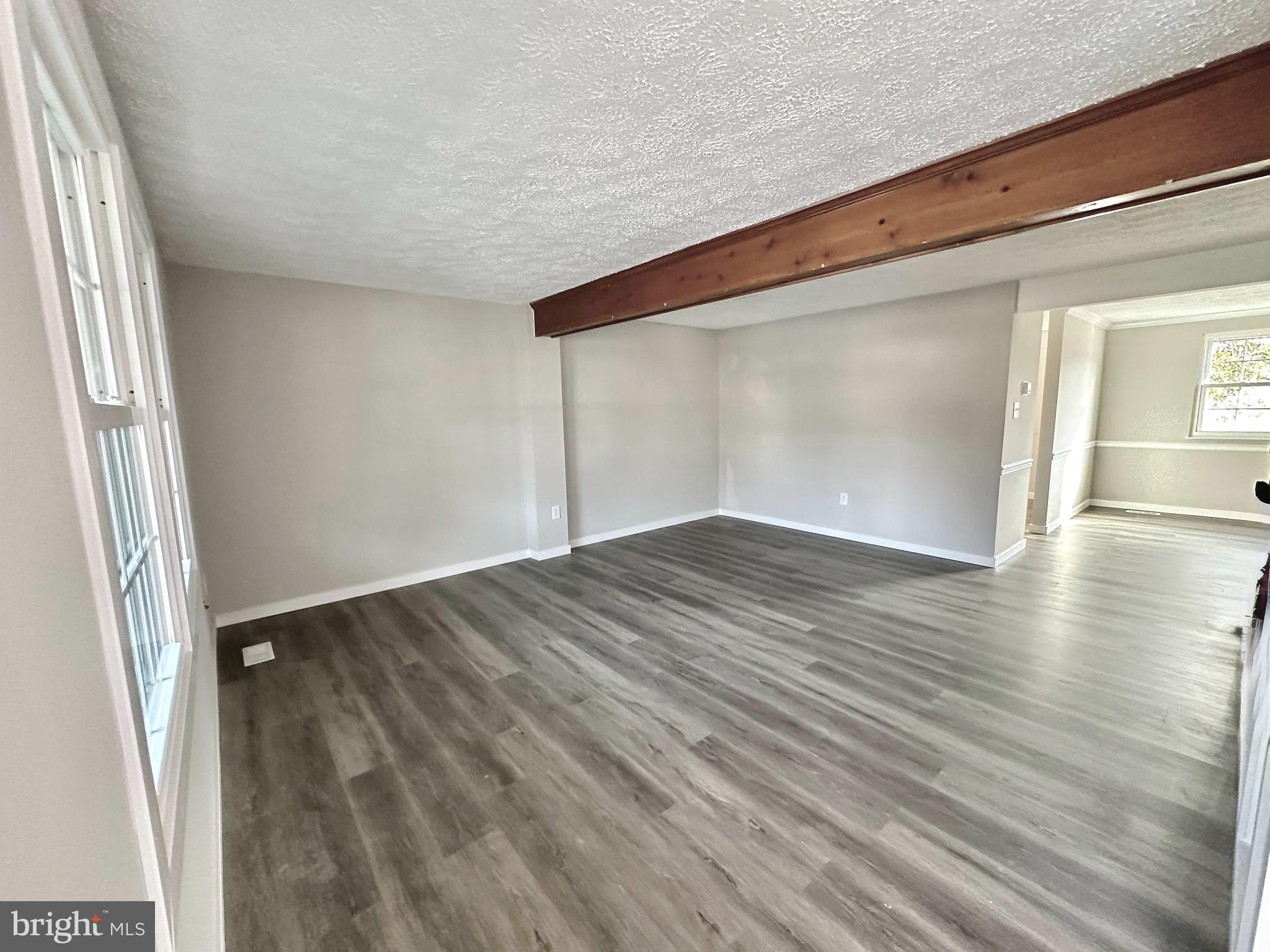 AMBER MEADOWS - Residential