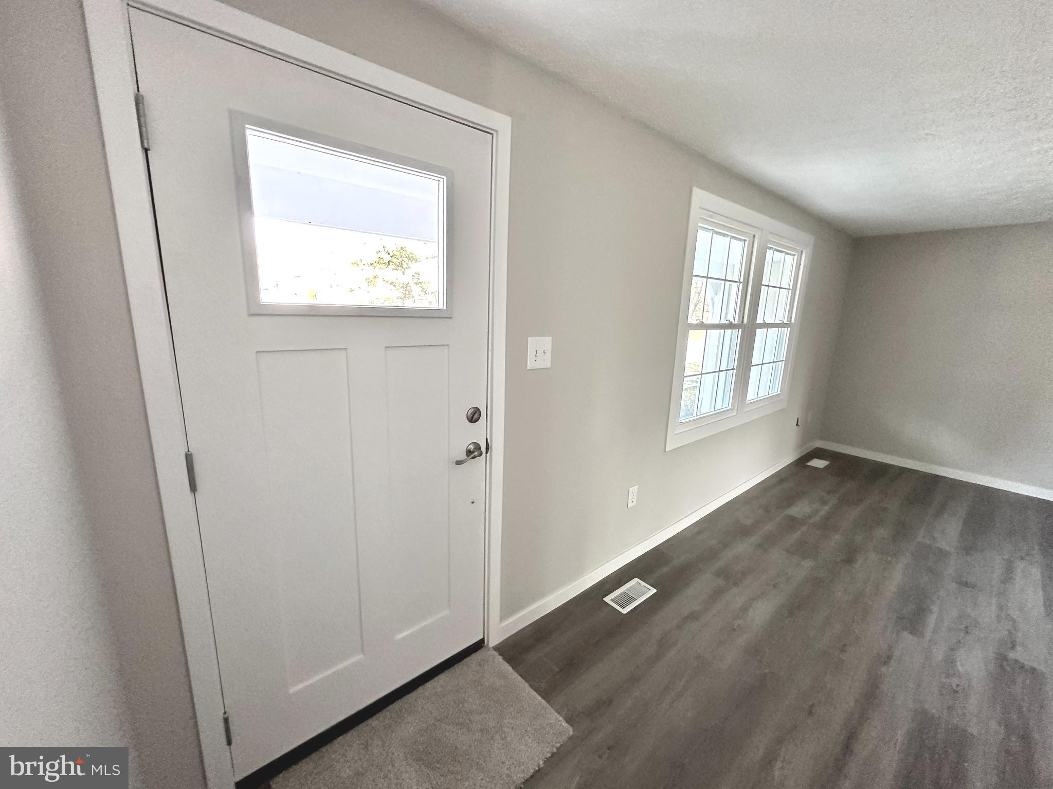 AMBER MEADOWS - Residential