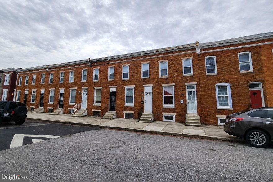 ONLINE AUCTION: Bidding begins 1/13/2026 @ 10:00 AM. Bidding ends 1/15/2026 @ 11:10 AM. List Price is Suggested Opening Bid. Deposit: $10,000.
 
This two-story townhouse is located in the Oliver neighborhood within Baltimore City. Residents can enjoy the nearby facilities and attractions such as Johns Hopkins Hospital and Clifton Park. The property is vacant. The area provides easy access to U.S. Route 1 via nearby surface streets, making travel to eastbound Baltimore and other parts of the city.