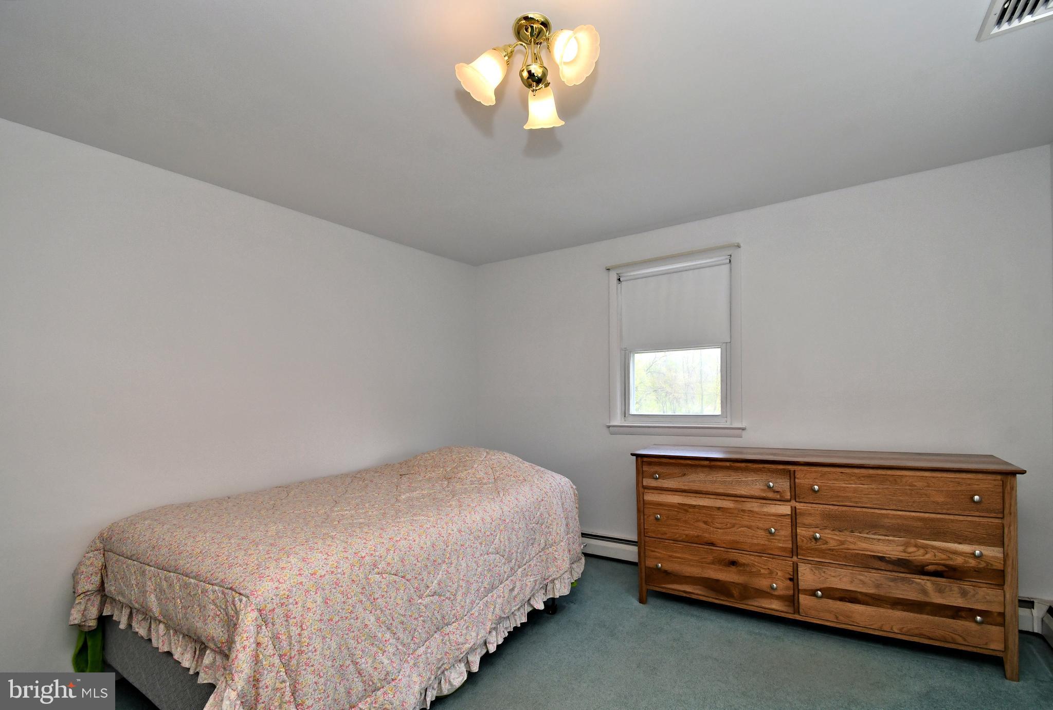 HOLLAND MANOR - Residential