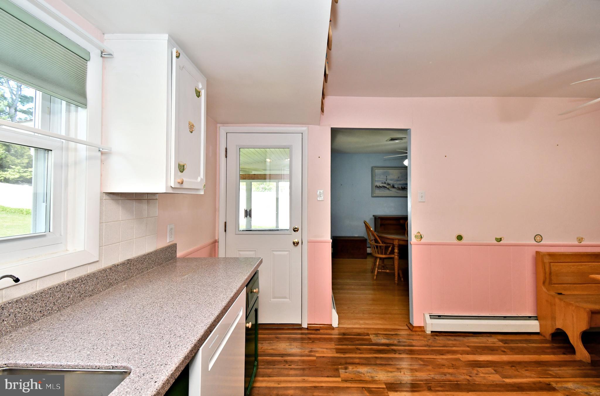 HOLLAND MANOR - Residential