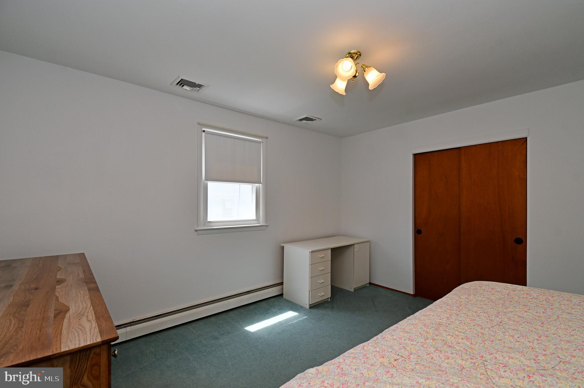 HOLLAND MANOR - Residential