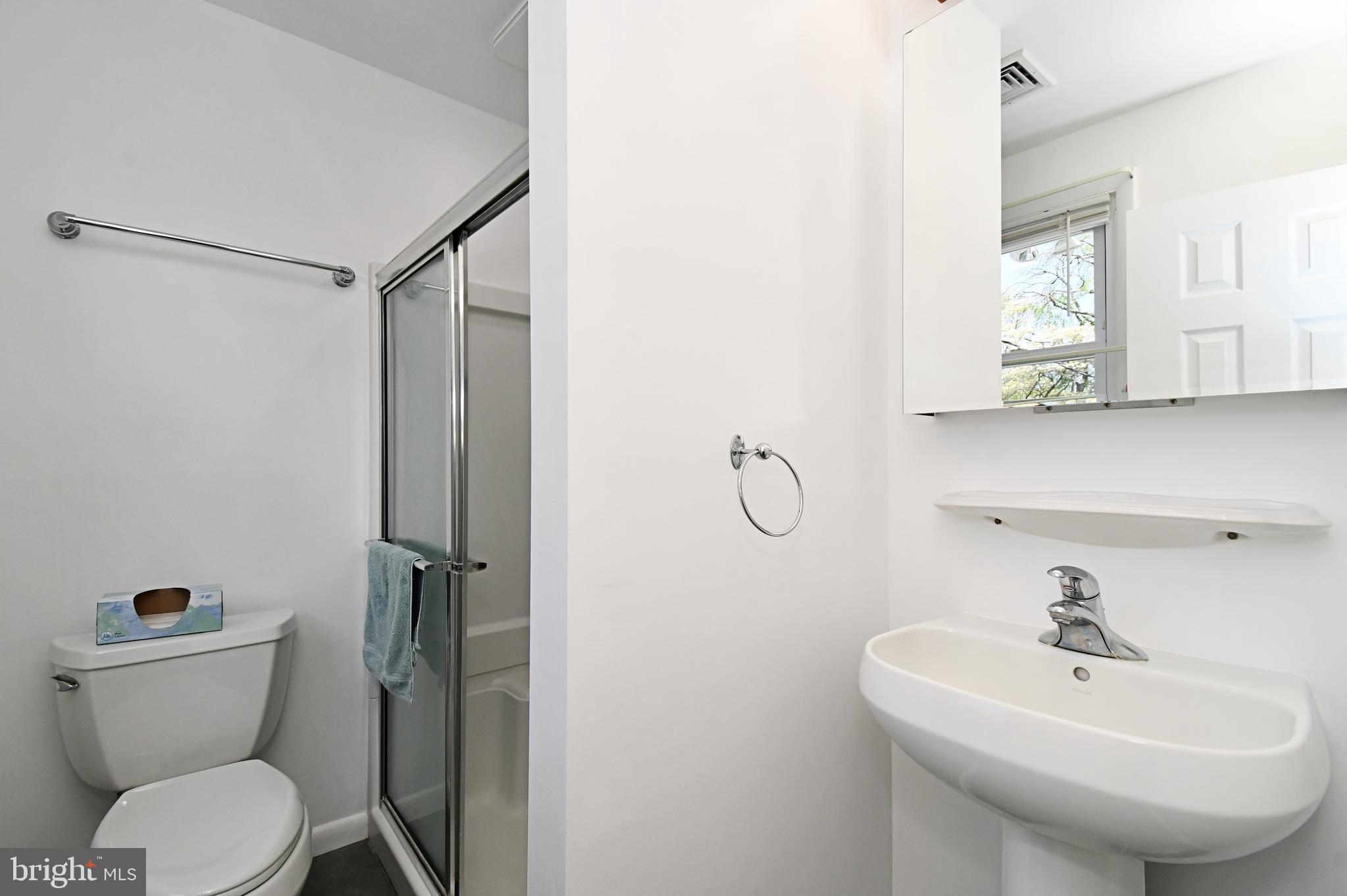 HOLLAND MANOR - Residential