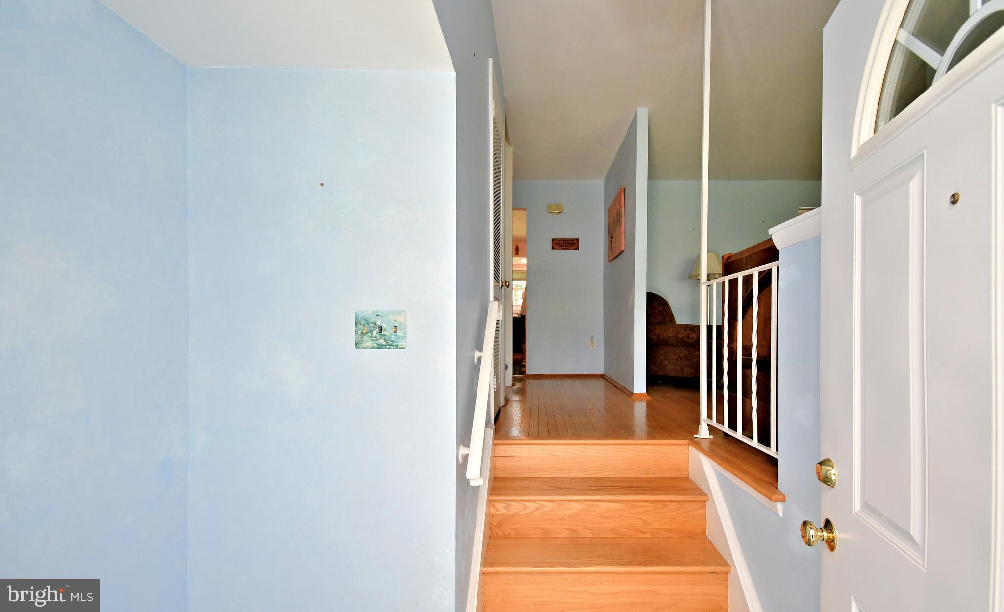 HOLLAND MANOR - Residential