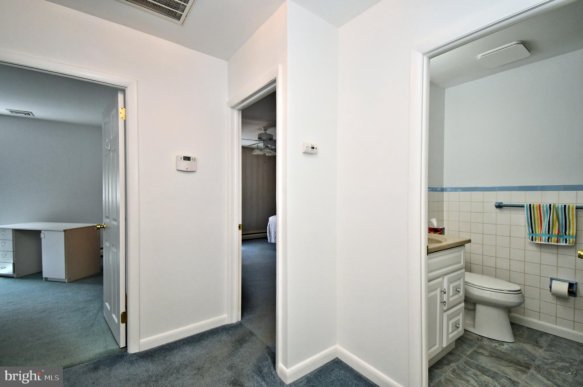 HOLLAND MANOR - Residential