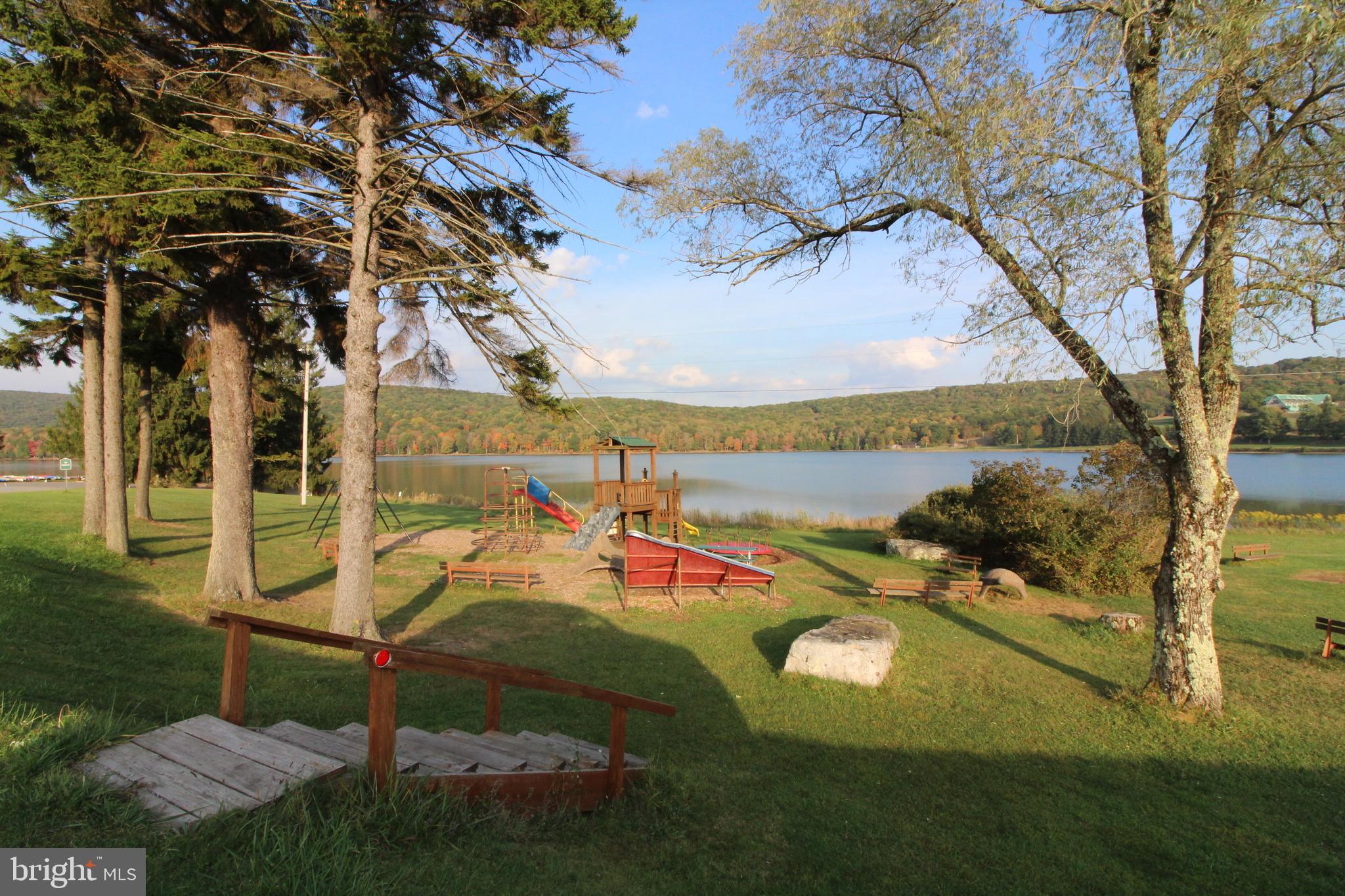 ALPINE LAKE RESORT - Residential