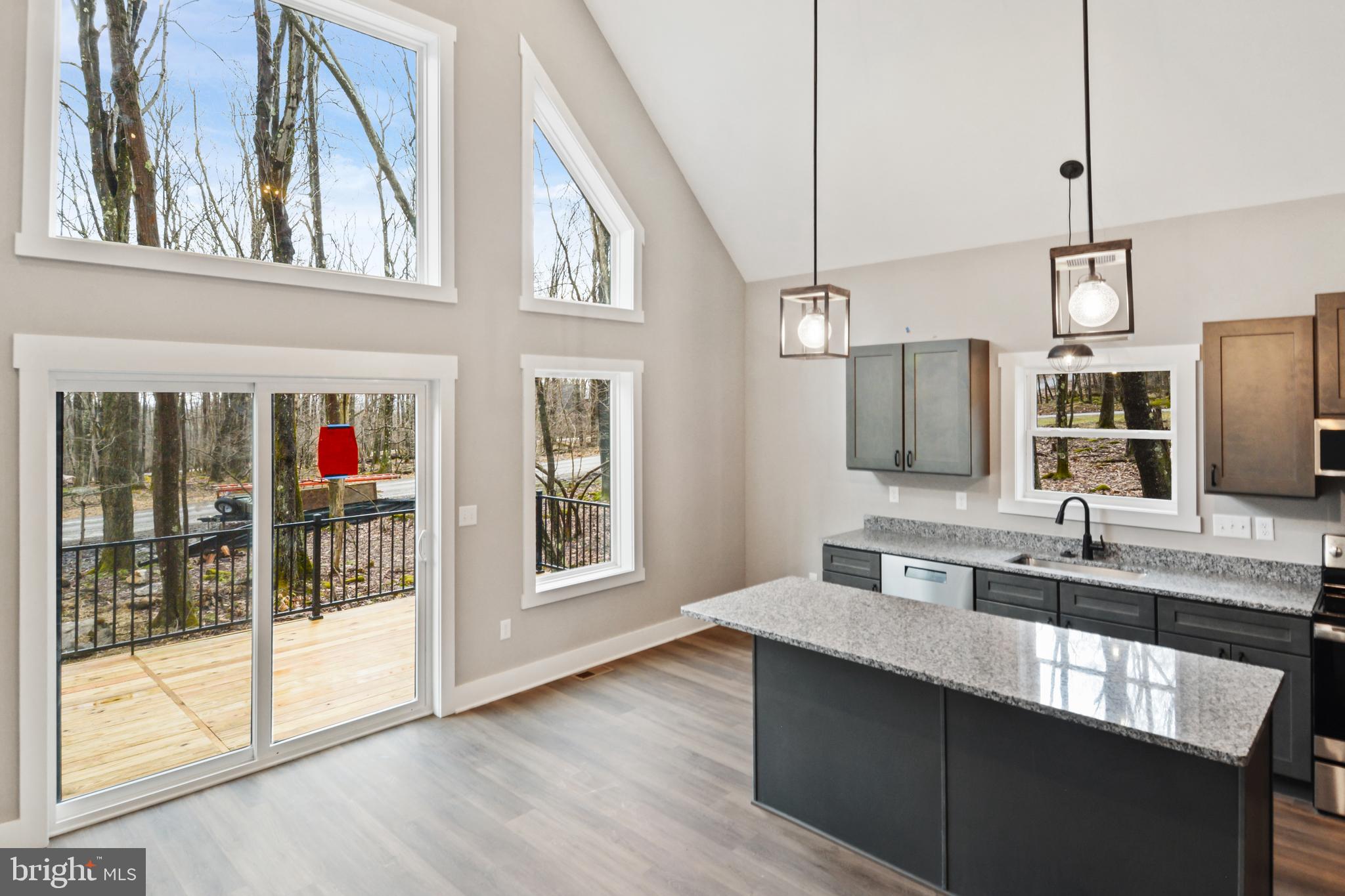 ALPINE LAKE RESORT - Residential