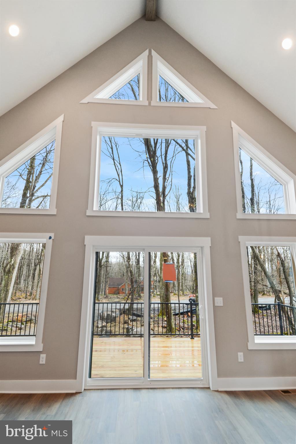 ALPINE LAKE RESORT - Residential