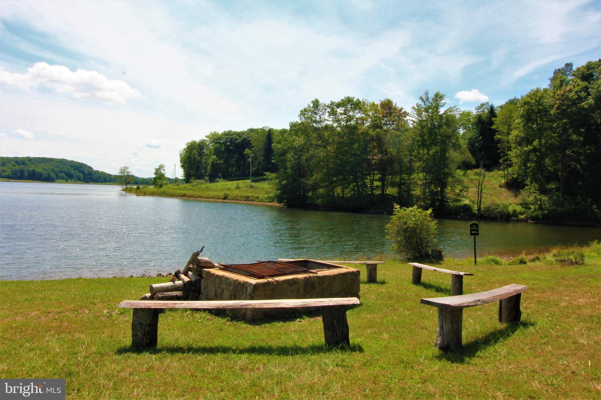 ALPINE LAKE RESORT - Residential