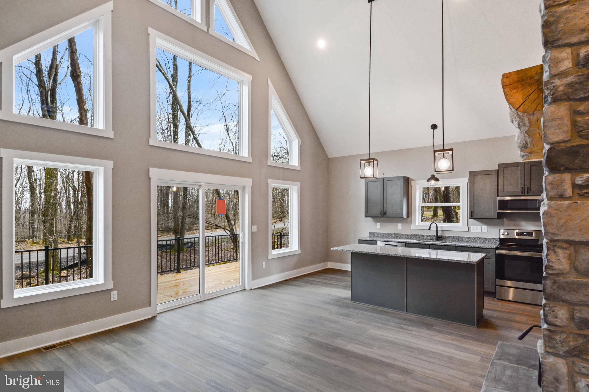 ALPINE LAKE RESORT - Residential