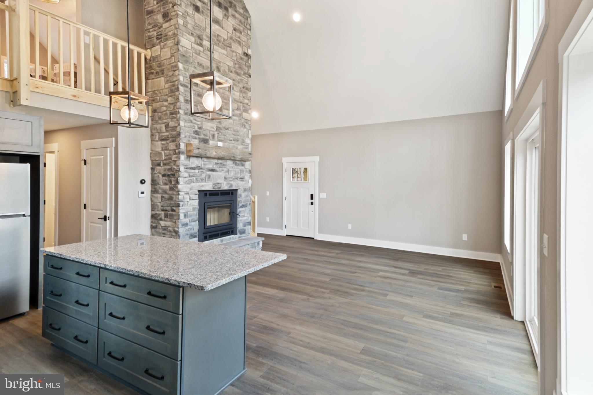 ALPINE LAKE RESORT - Residential