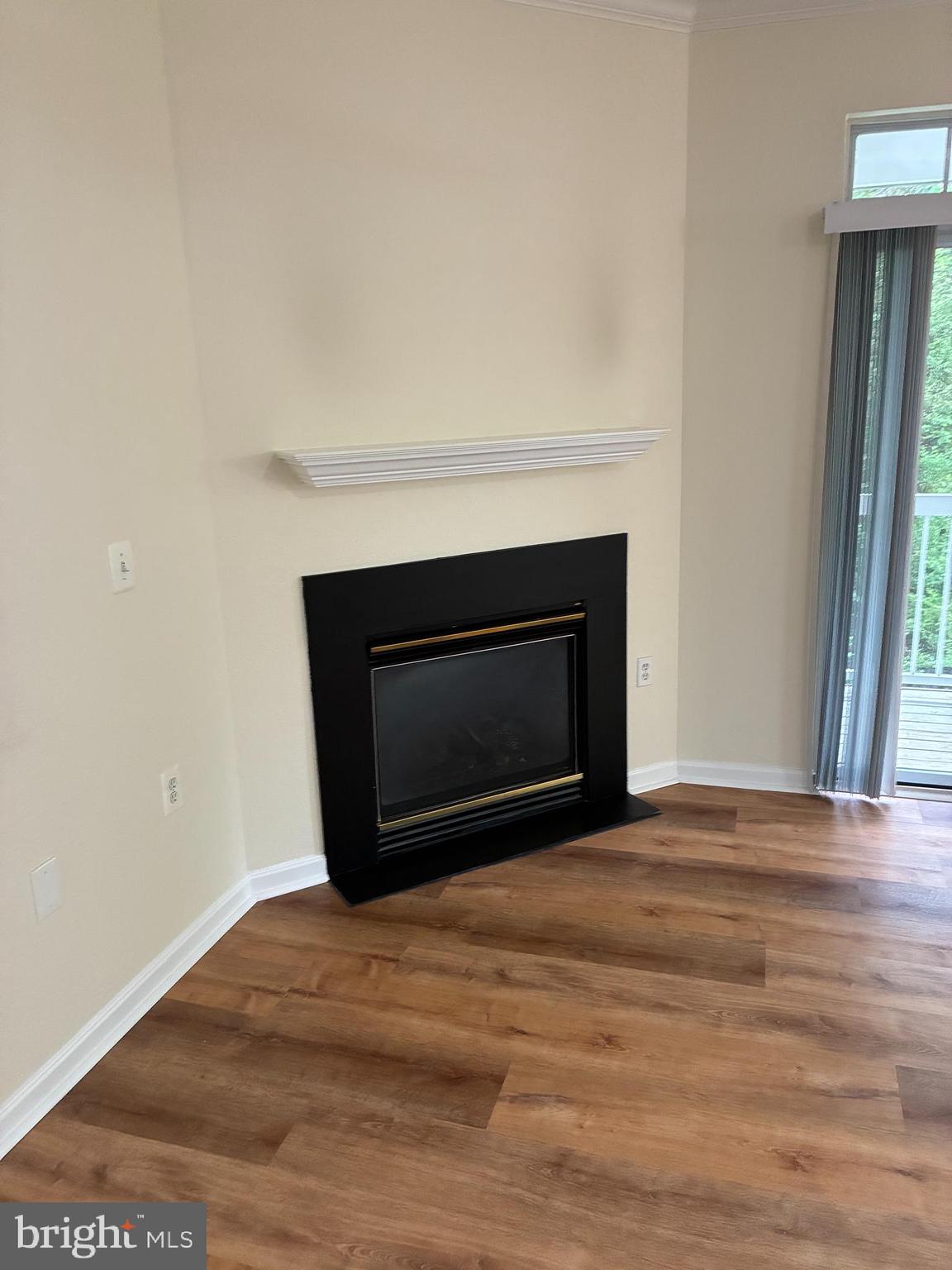 FOX MILL STATION - Residential